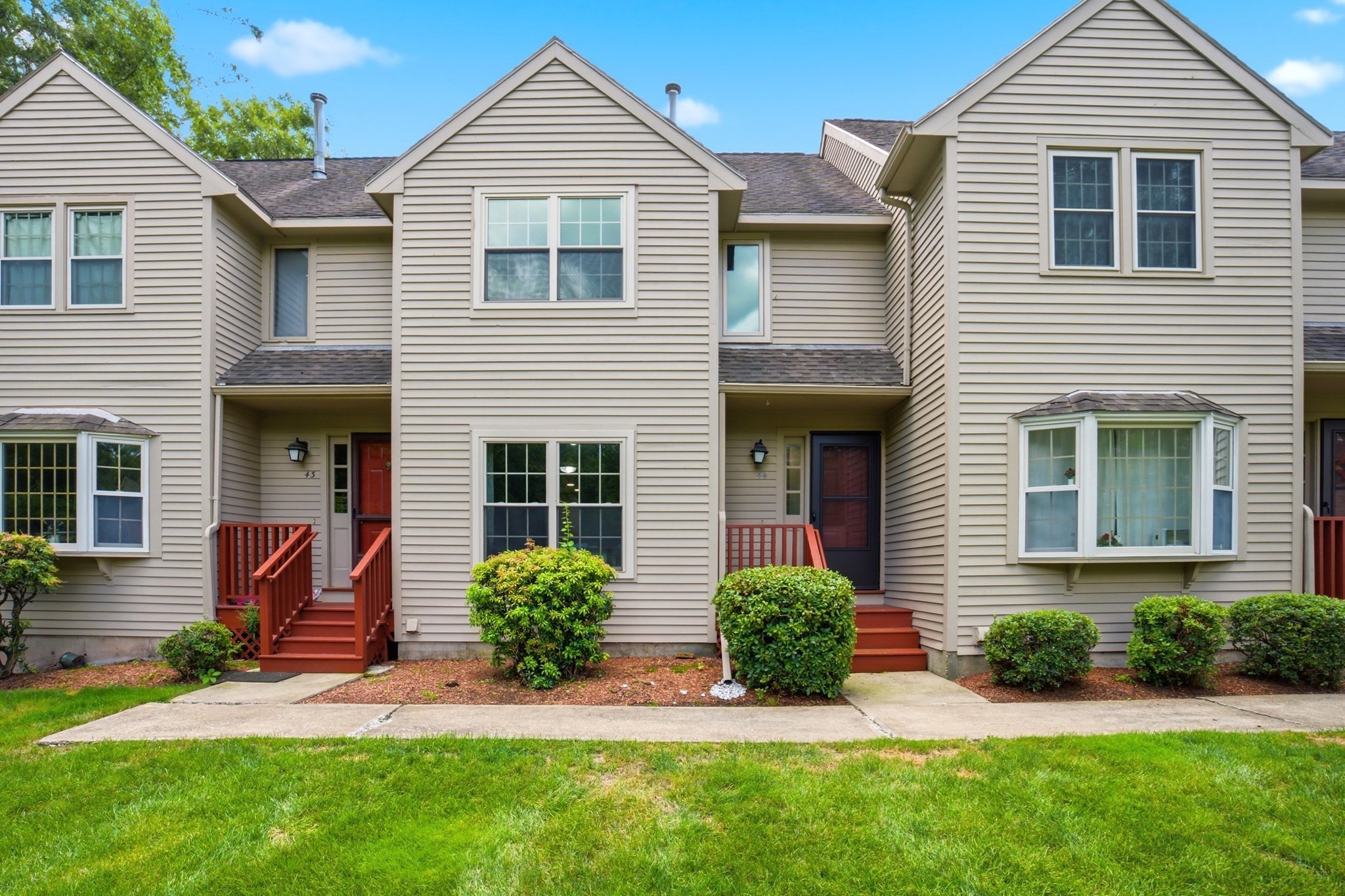 44 Quail Run Unit 44, Tewksbury, MA 01876
