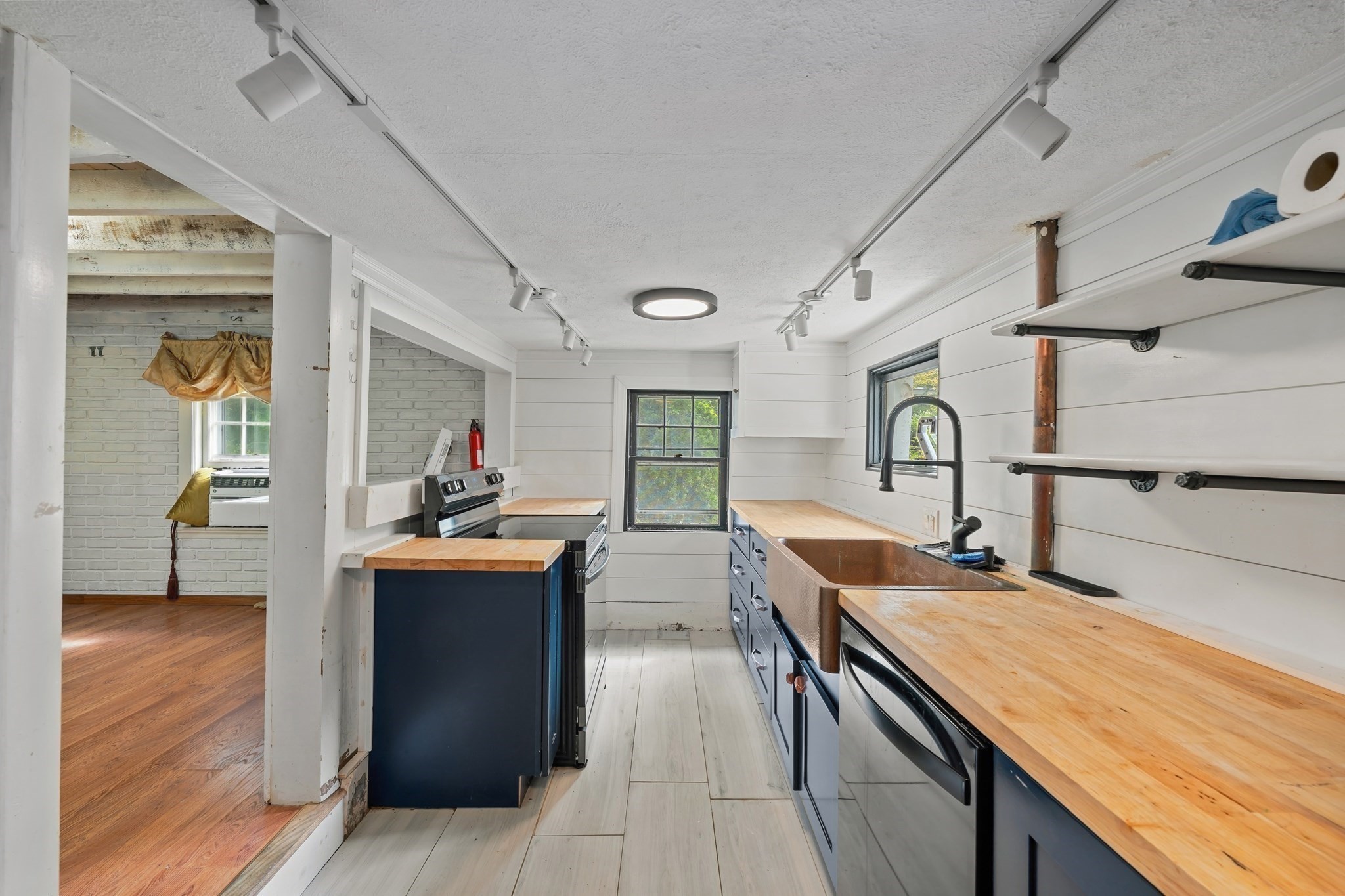2 Border Rd, Natick, MA 01760 - Image 19