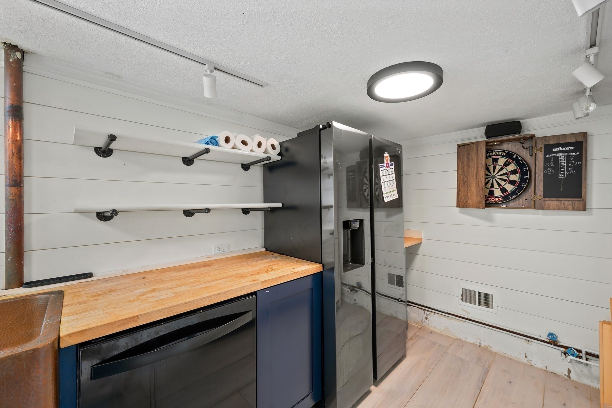 2 Border Rd, Natick, MA 01760 - Image 20
