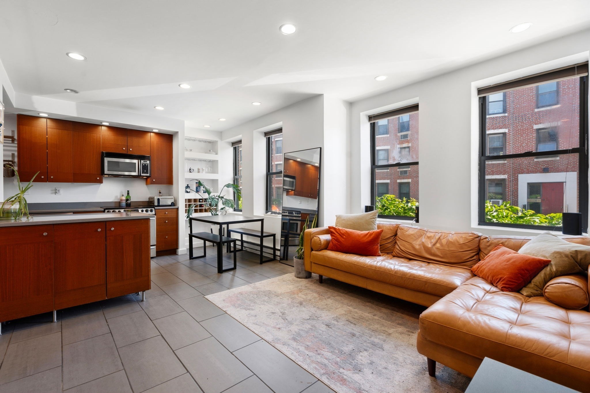 7 Cypress Rd Unit 702, Brighton, Boston, MA 02135