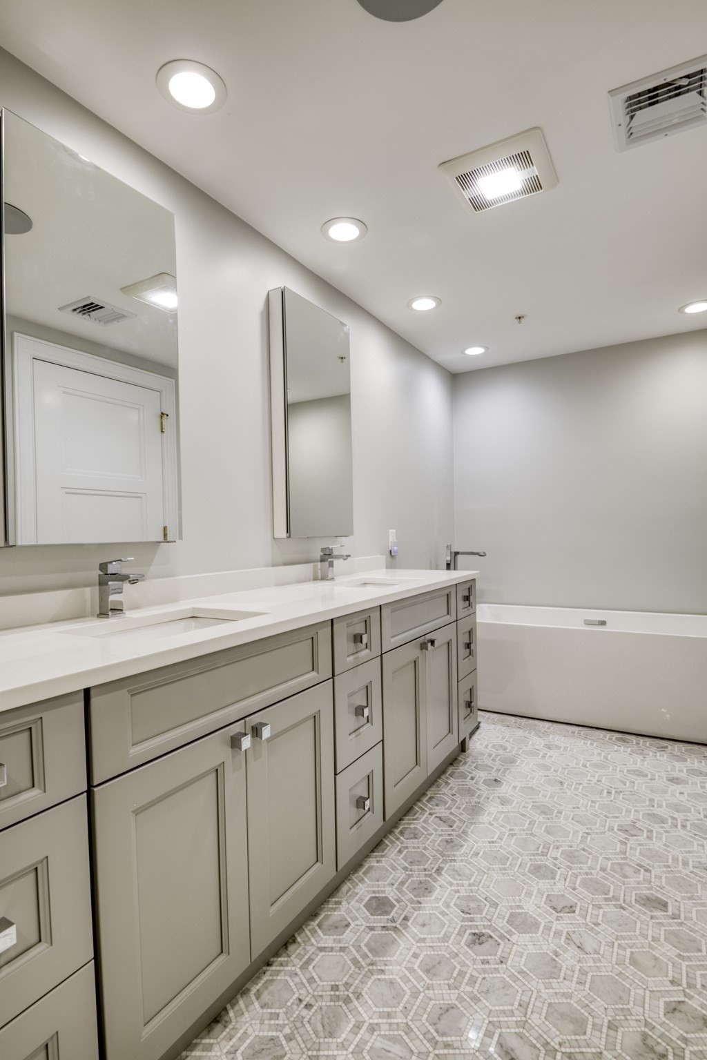 377 West First Unit 6, South Boston, Boston, MA 02127 - Image 19
