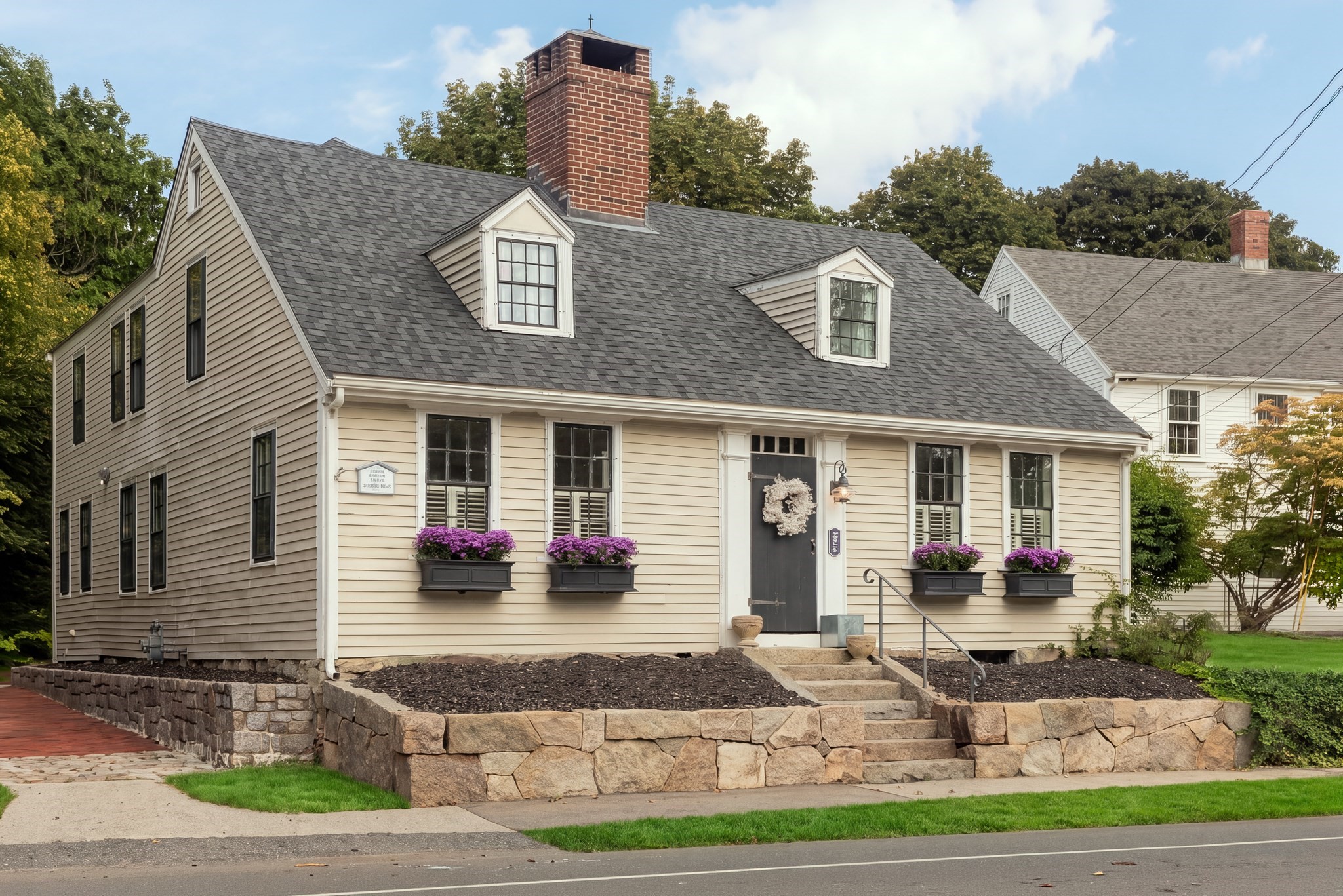 217 North St, Hingham, MA 02043
