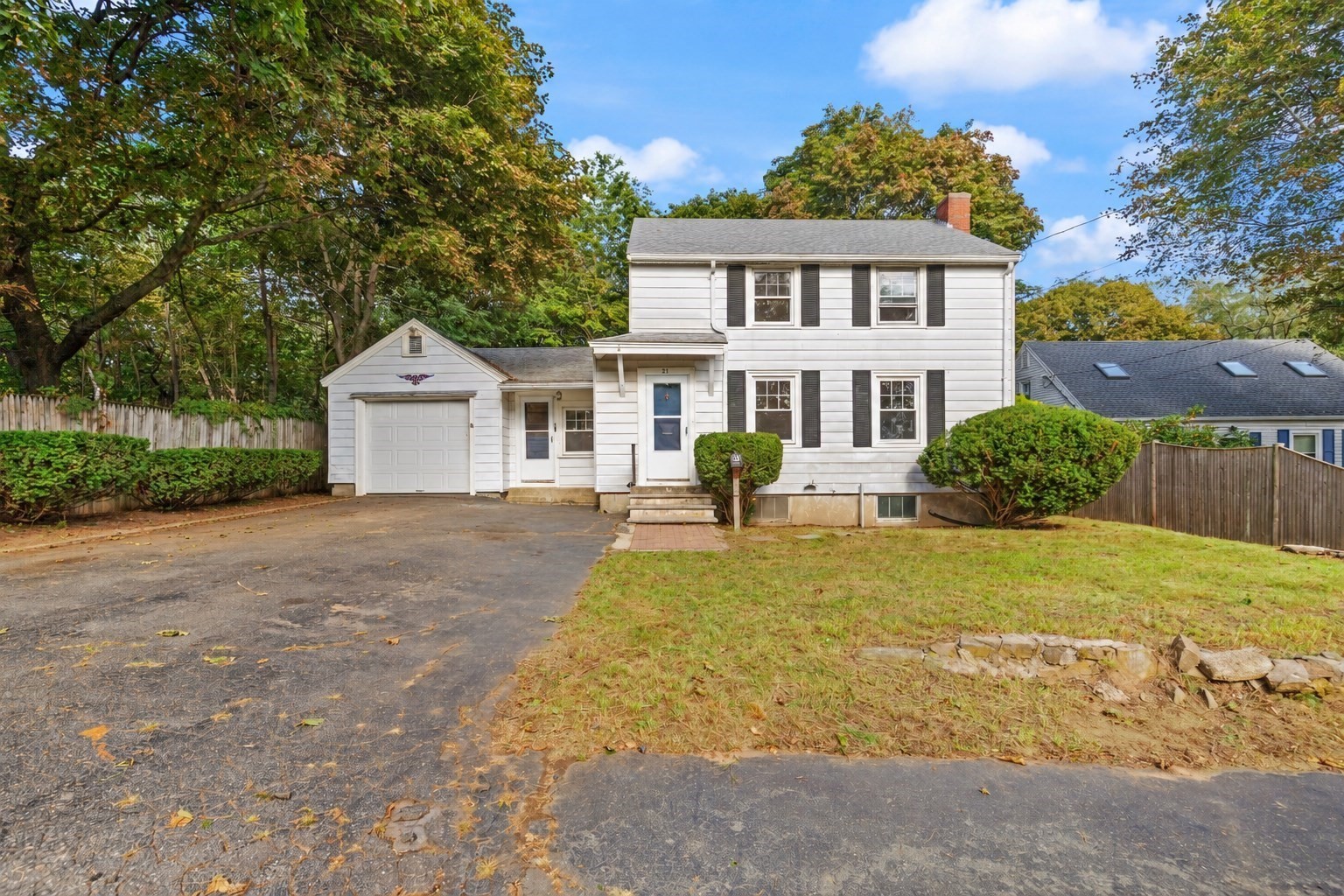 21 Goldsmith Ave, Beverly, MA 01915
