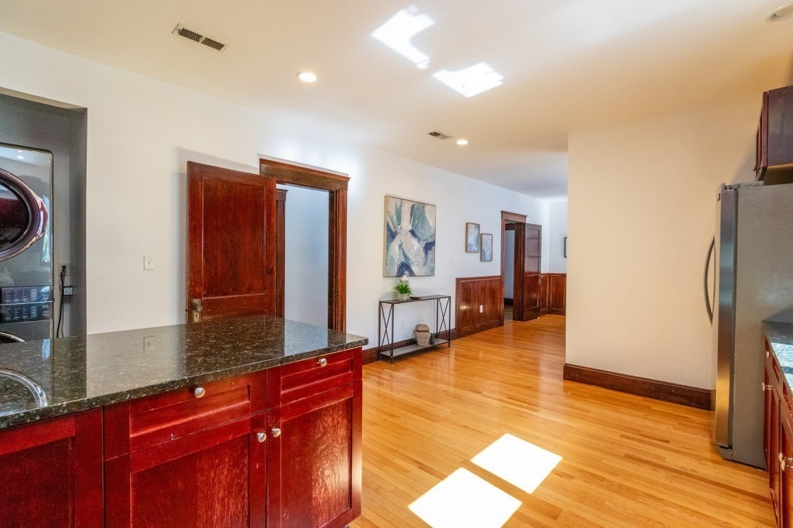 37 Cedrus Ave Unit 37, Roslindale, Boston, MA 02131 - Image 14