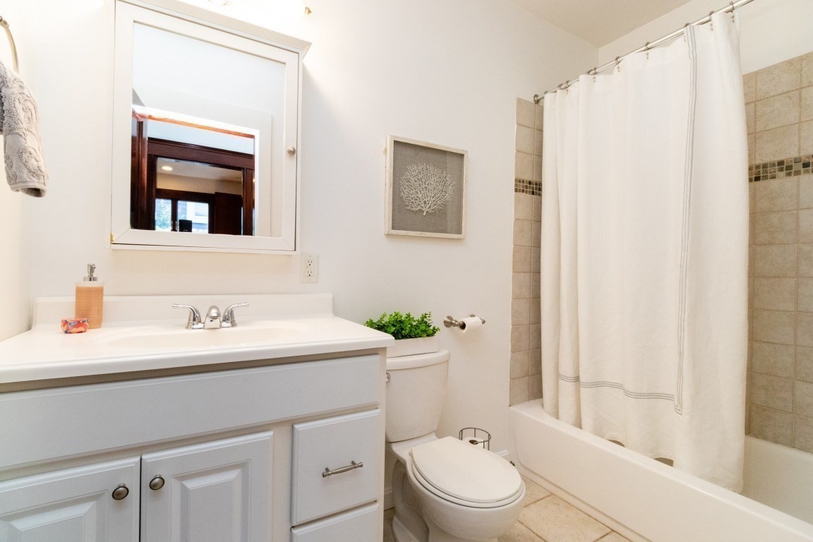 37 Cedrus Ave Unit 37, Roslindale, Boston, MA 02131 - Image 25