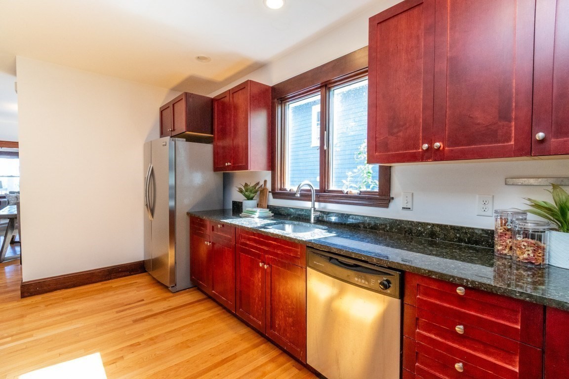 37 Cedrus Ave Unit 37, Roslindale, Boston, MA 02131 - Image 10
