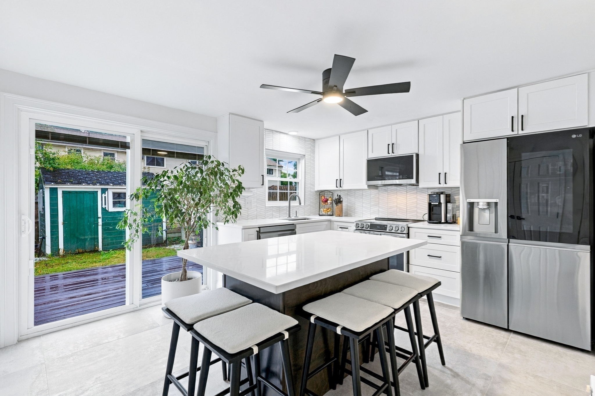 21 Orchard Ave Unit B, Haverhill, MA 01830