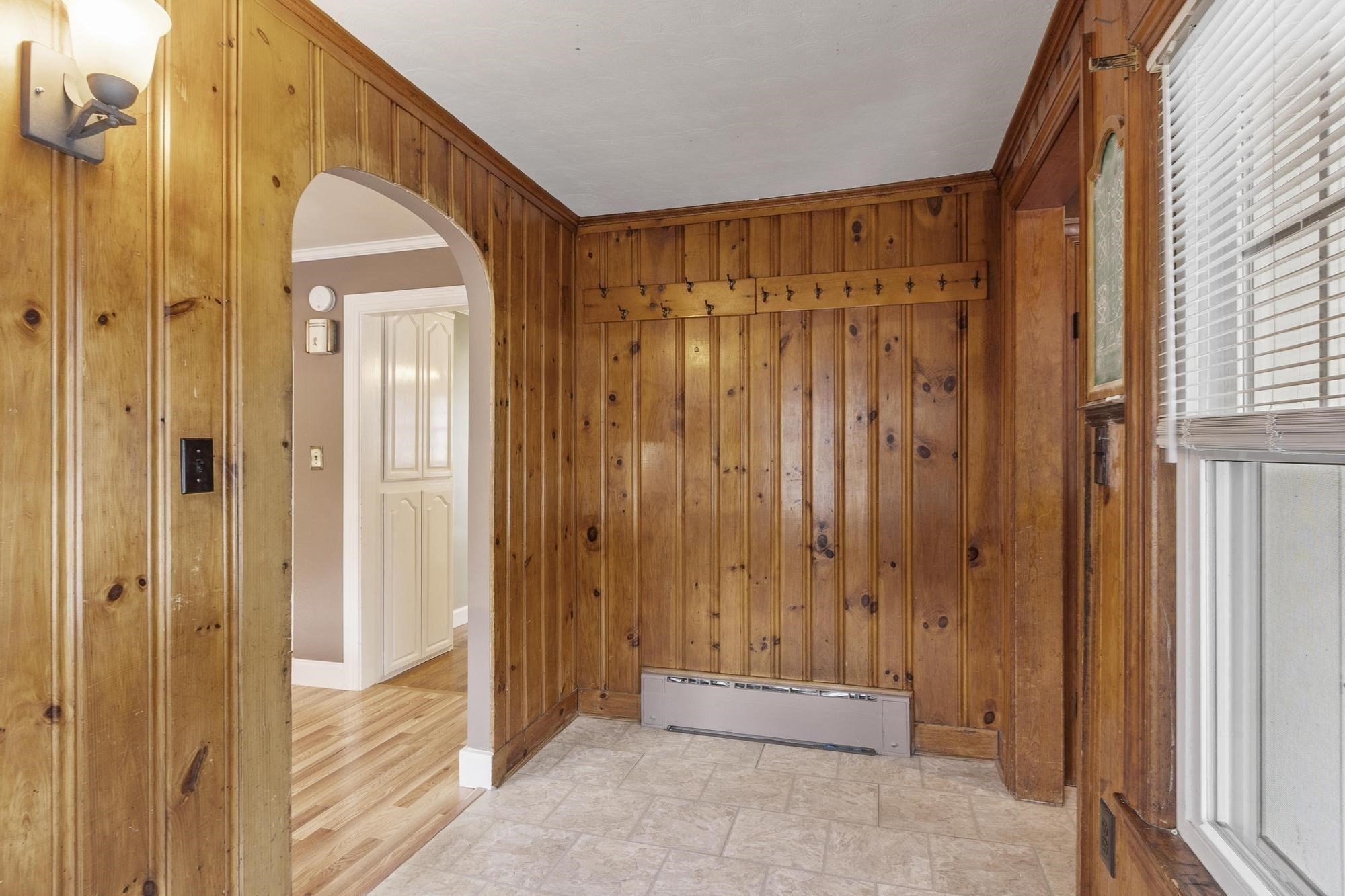 173 Tenth St, Leominster, MA 01453 - Image 15