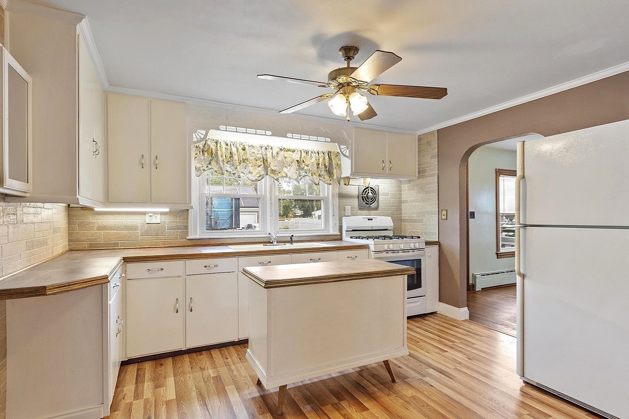 173 Tenth St, Leominster, MA 01453 - Image 9