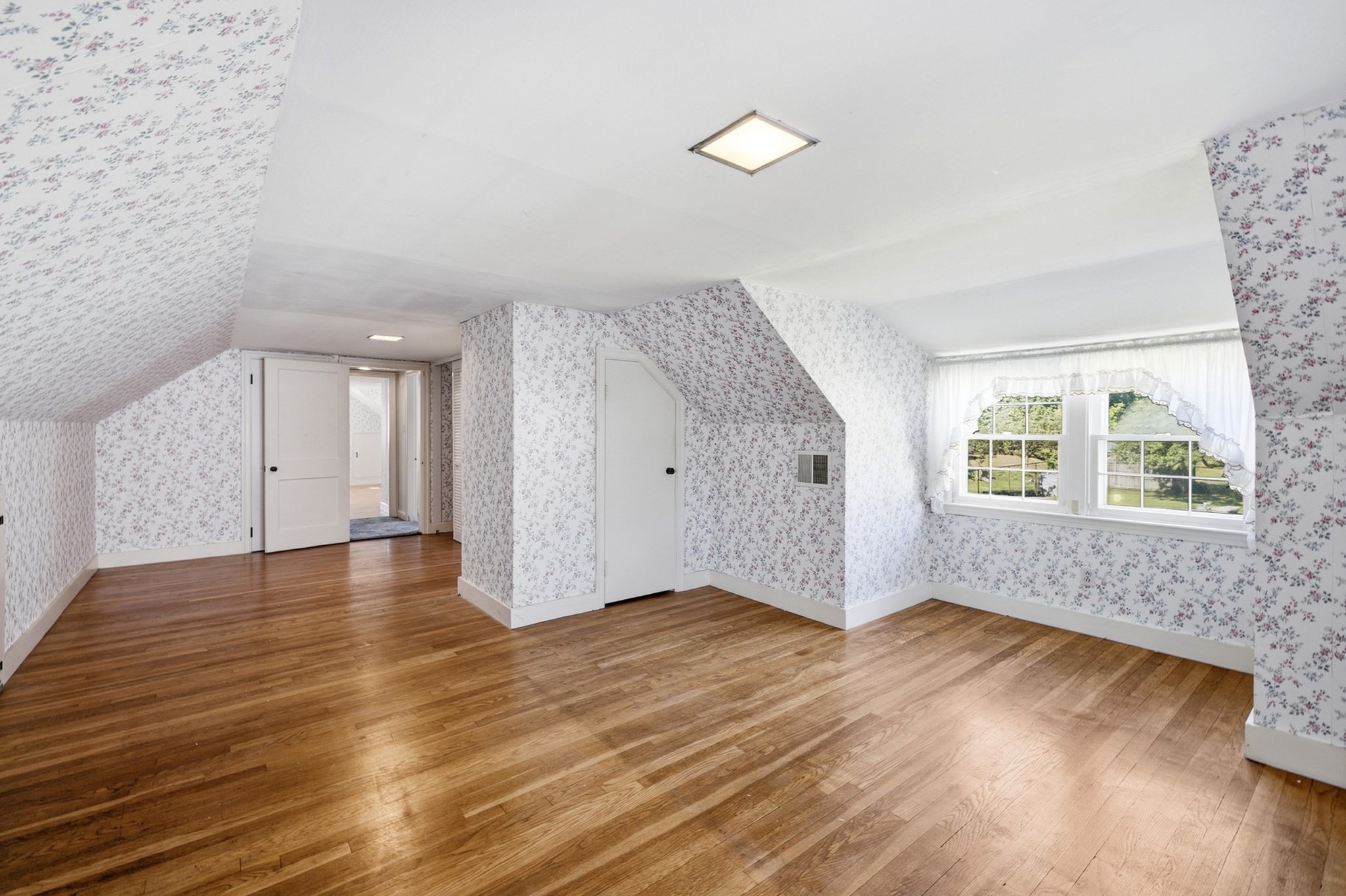 35 Forest Street, Stoneham, MA 02180 - Image 23
