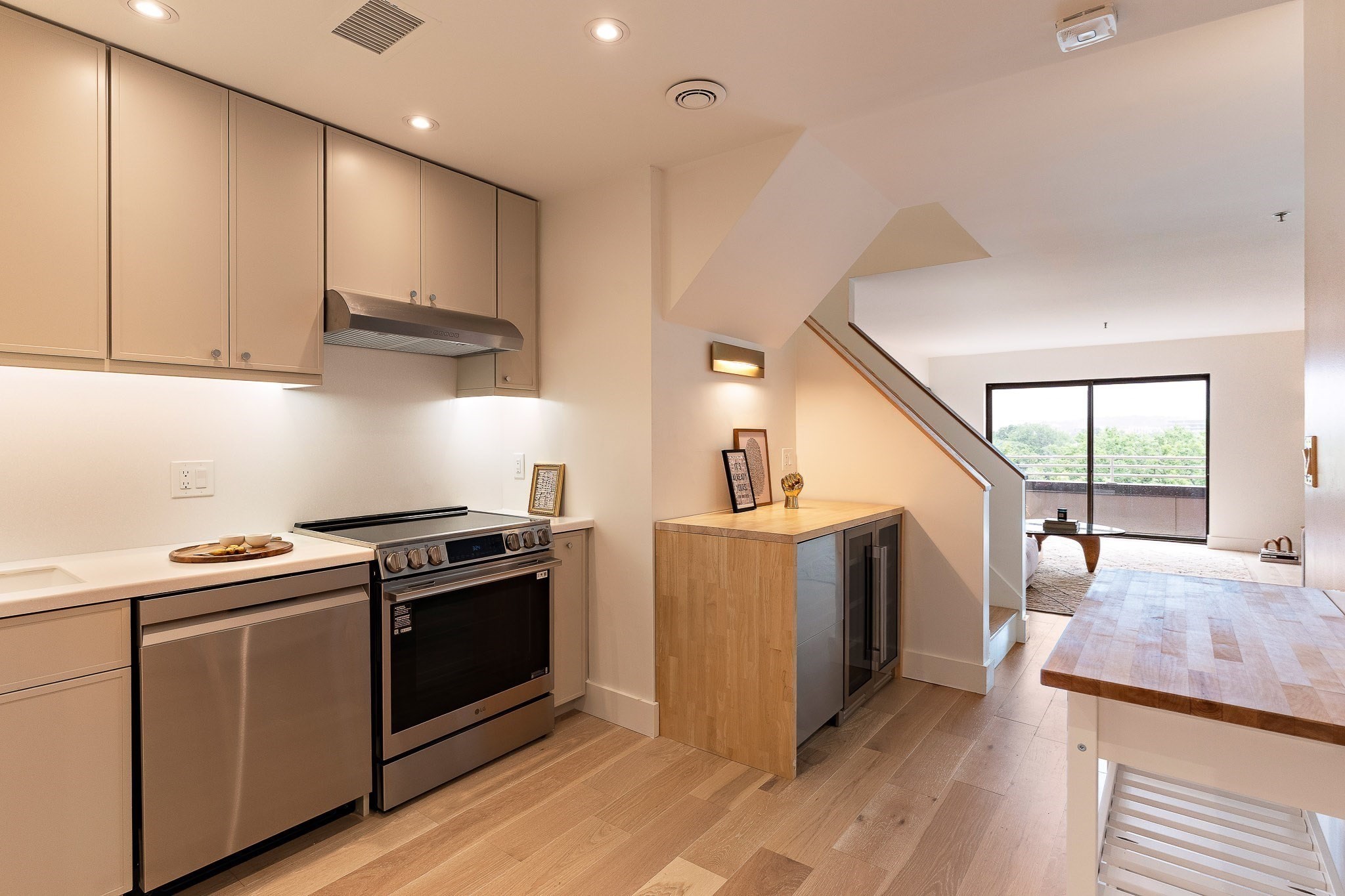 199 Coolidge Ave Unit 313, Watertown, MA 02472