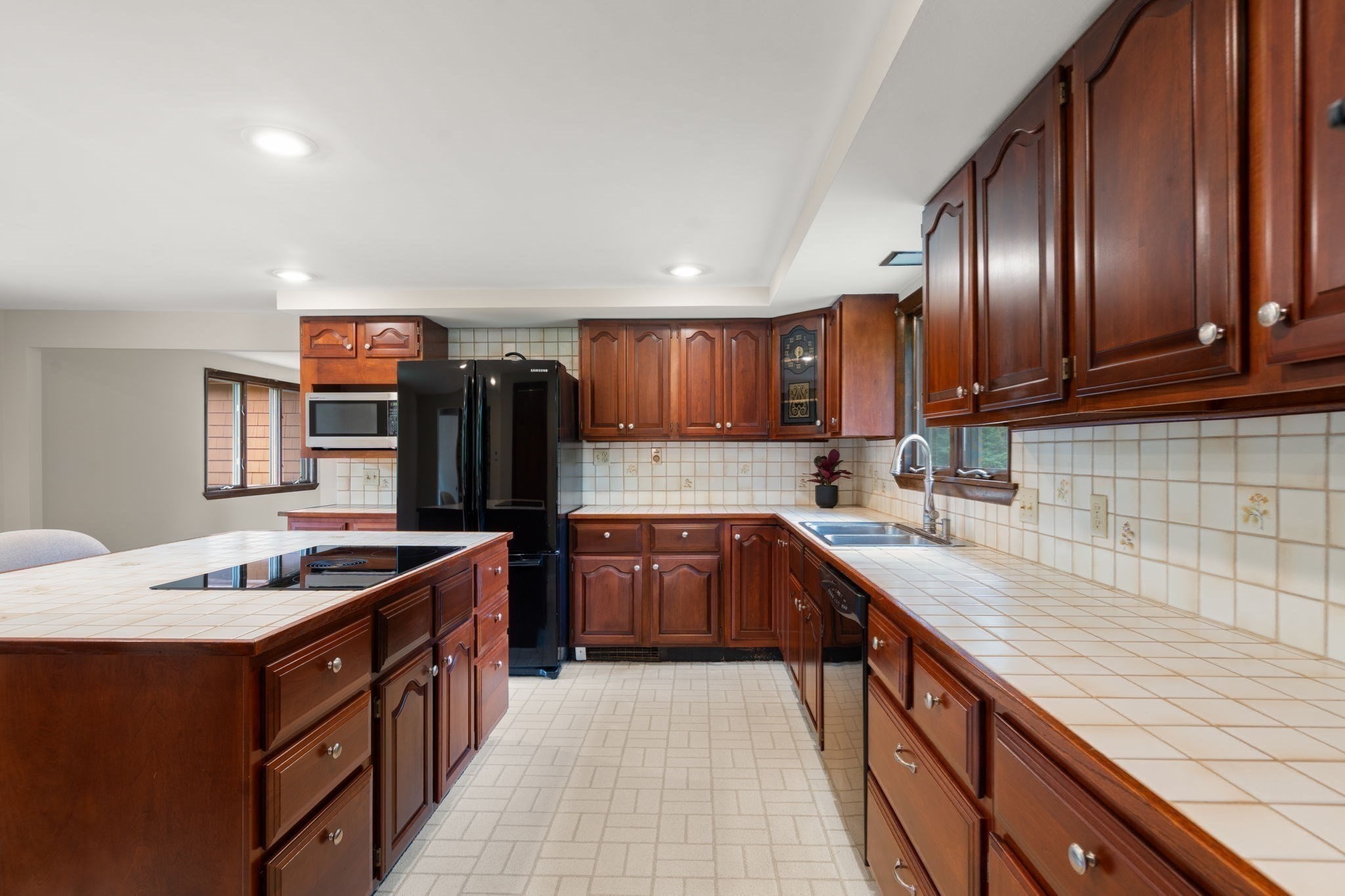 444 Clapboardtree Street, Westwood, MA 02090 - Image 8