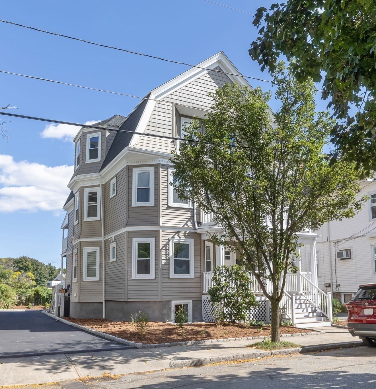 83 Kenmere Unit 2, Medford, MA 02155