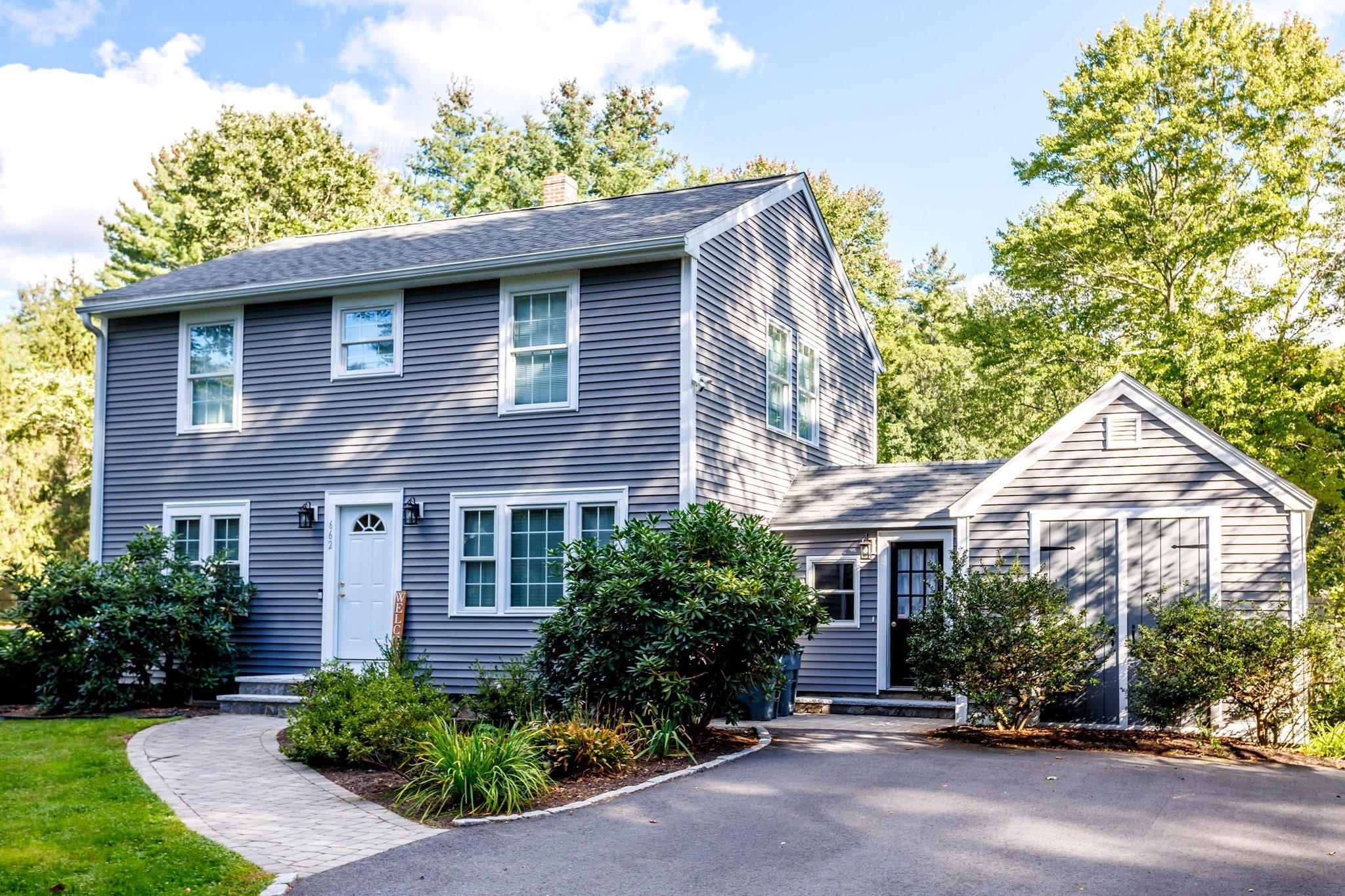 662 Old Harvard Rd, Boxborough, MA 01719