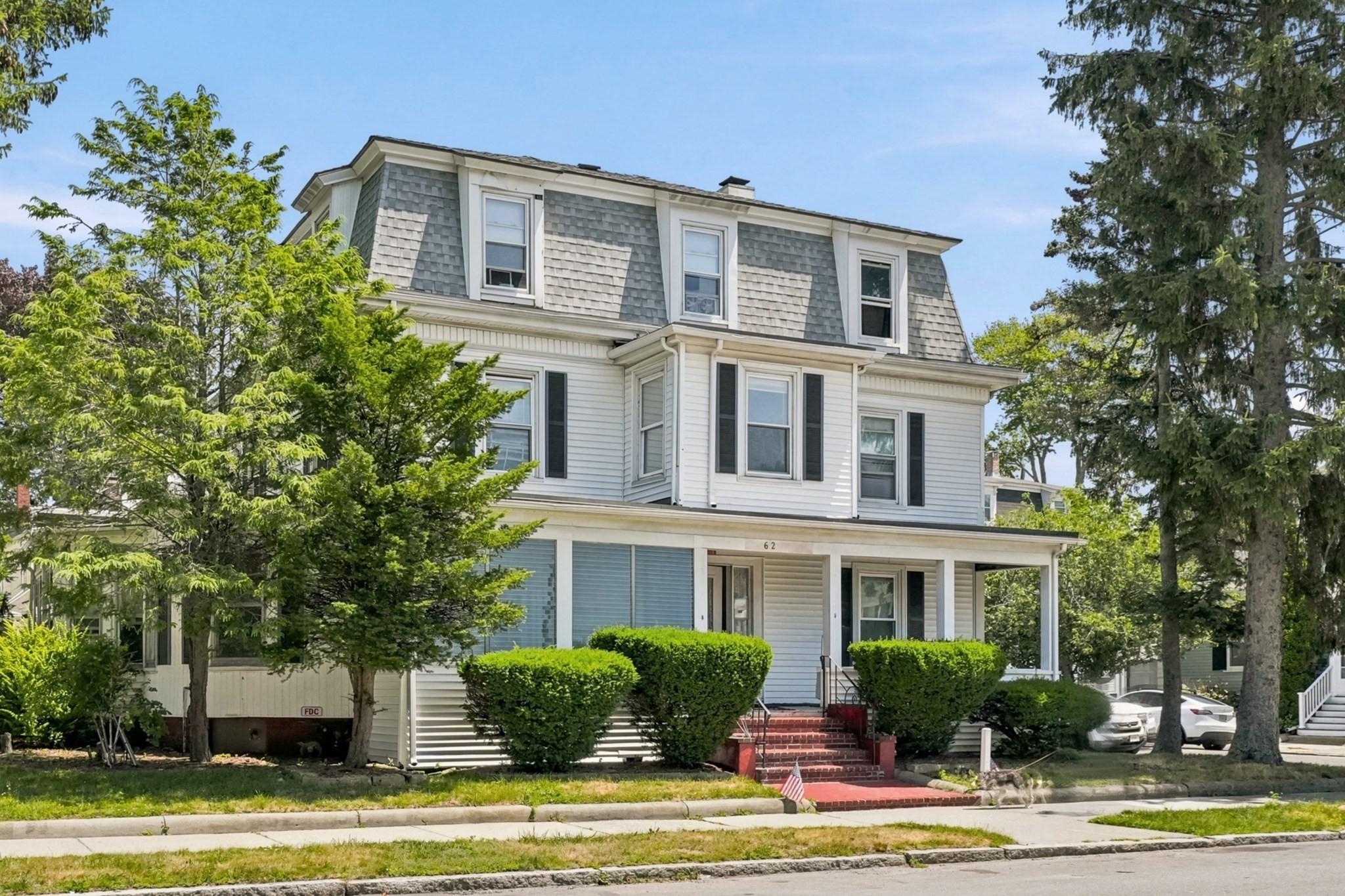 62 Nahant St., Lynn, MA 01901