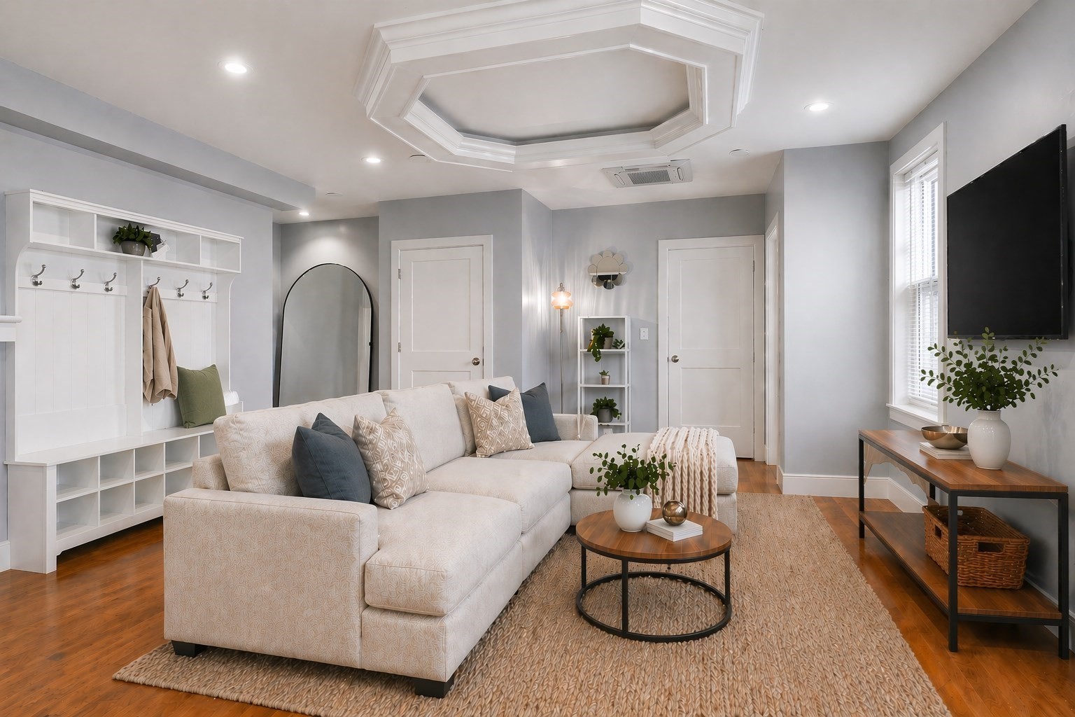14 Farragut Ave Unit 1, Somerville, MA 02144