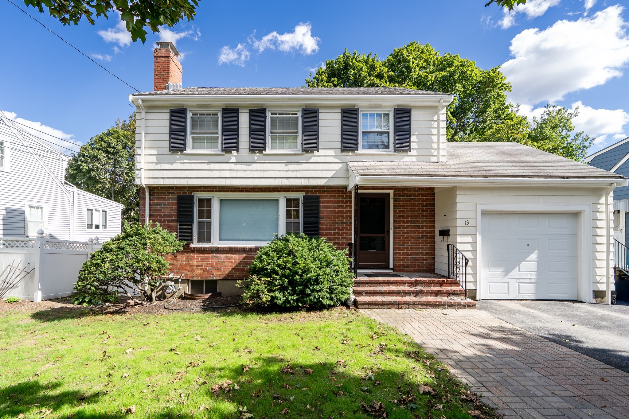 33 Stowecroft Rd, Arlington, MA 02474