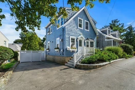 12 Colby Way, Nahant, MA 01908