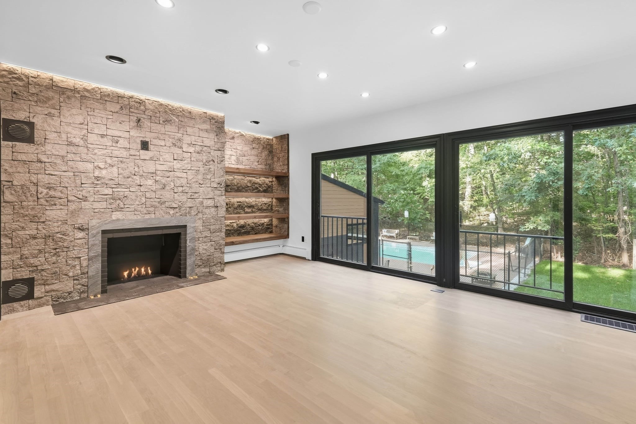 641 Grove St, Framingham, MA 01701 - Image 24