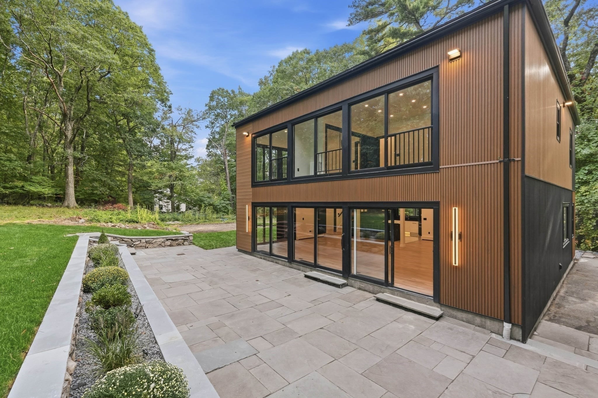 641 Grove St, Framingham, MA 01701 - Image 4