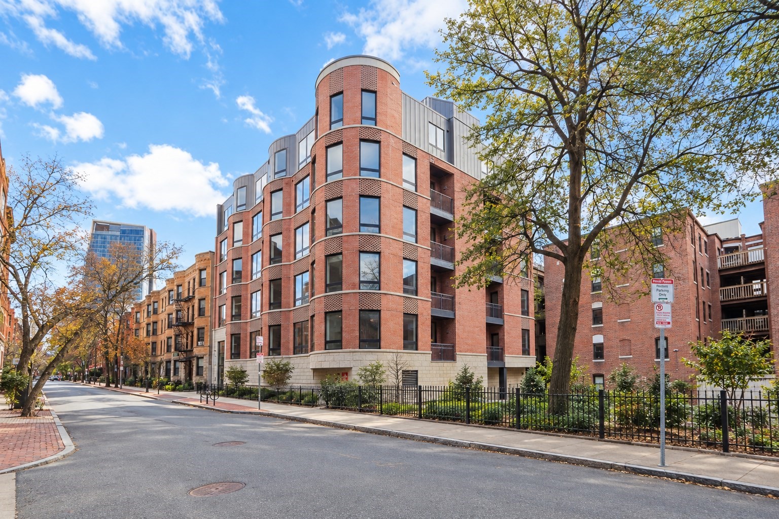 50 Symphony Rd Unit 201, Symphony, Boston, MA 02115