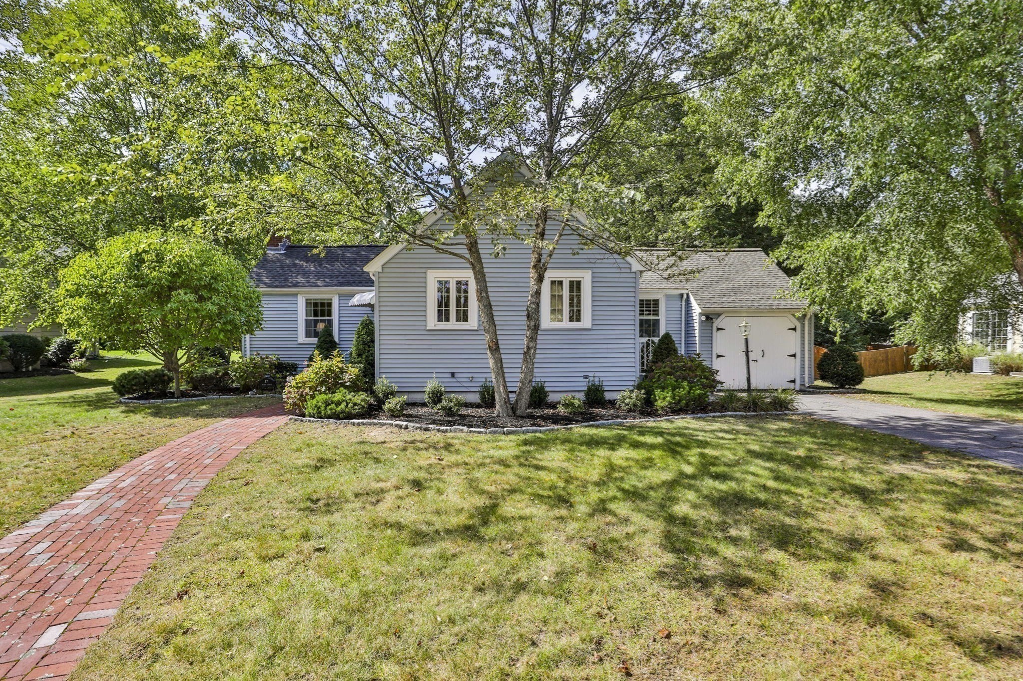 37 Mingo St, Milton, MA 02186
