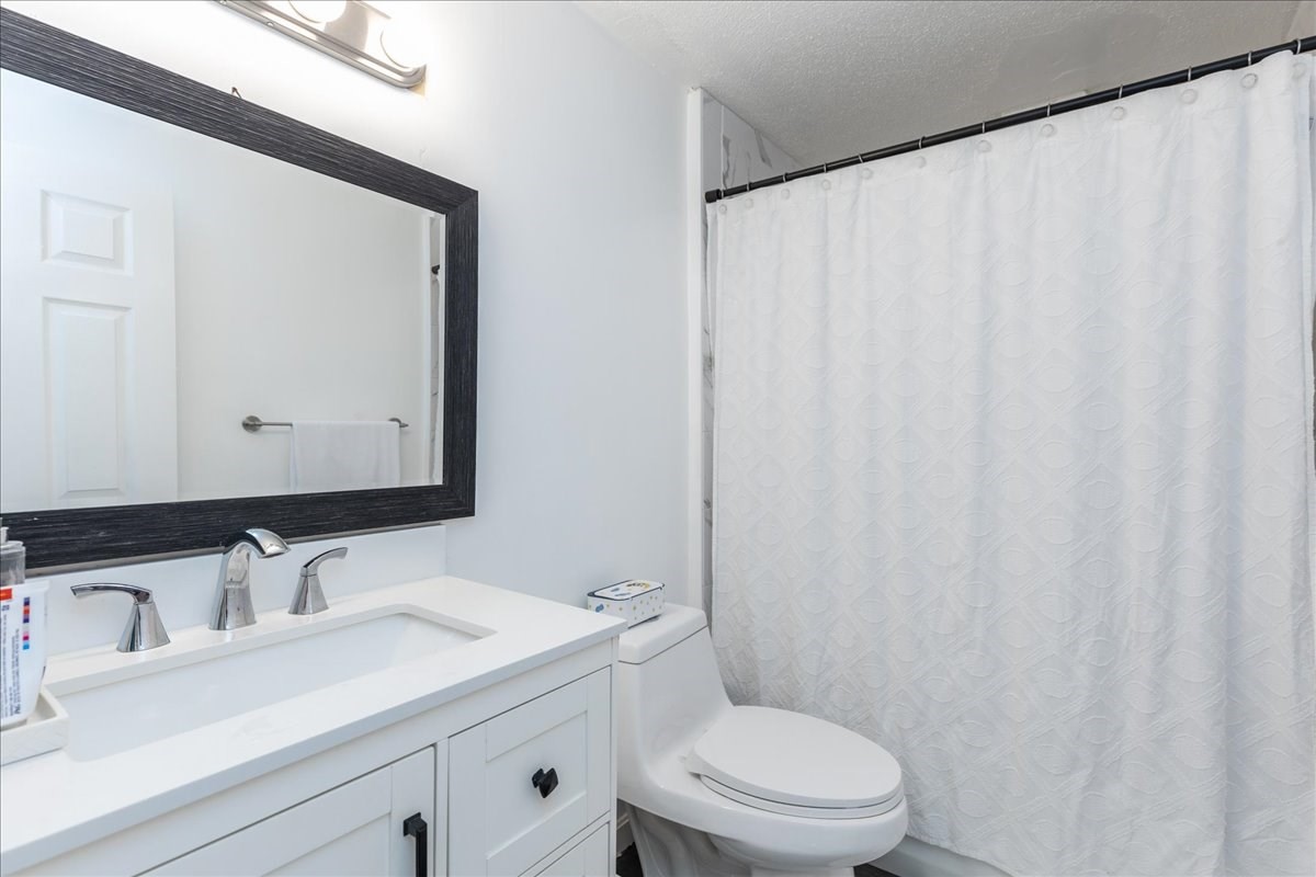 47 Kent St Unit A, Lawrence, MA 01843 - Image 18