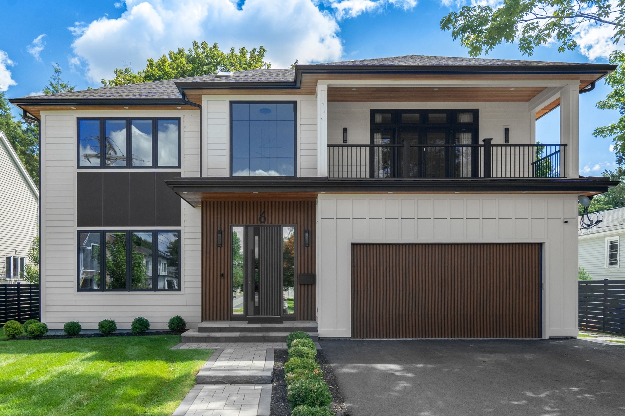 6 Caulfield Cir, Newton, MA 02459