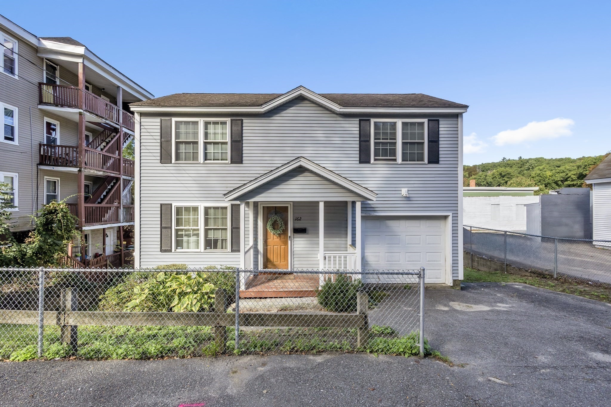 162 High St, Fitchburg, MA 01420