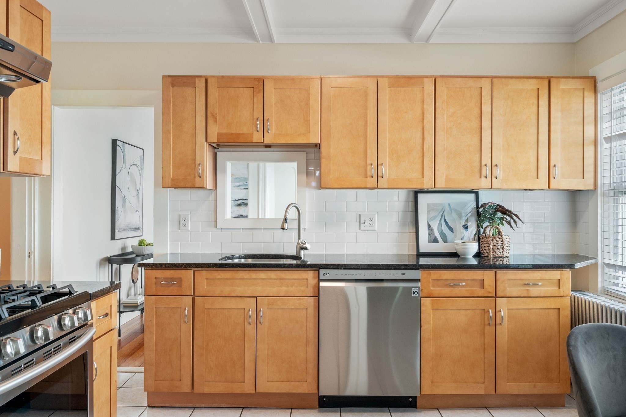 95 Hewlett St Unit 1, Roslindale, Boston, MA 02131 - Image 12