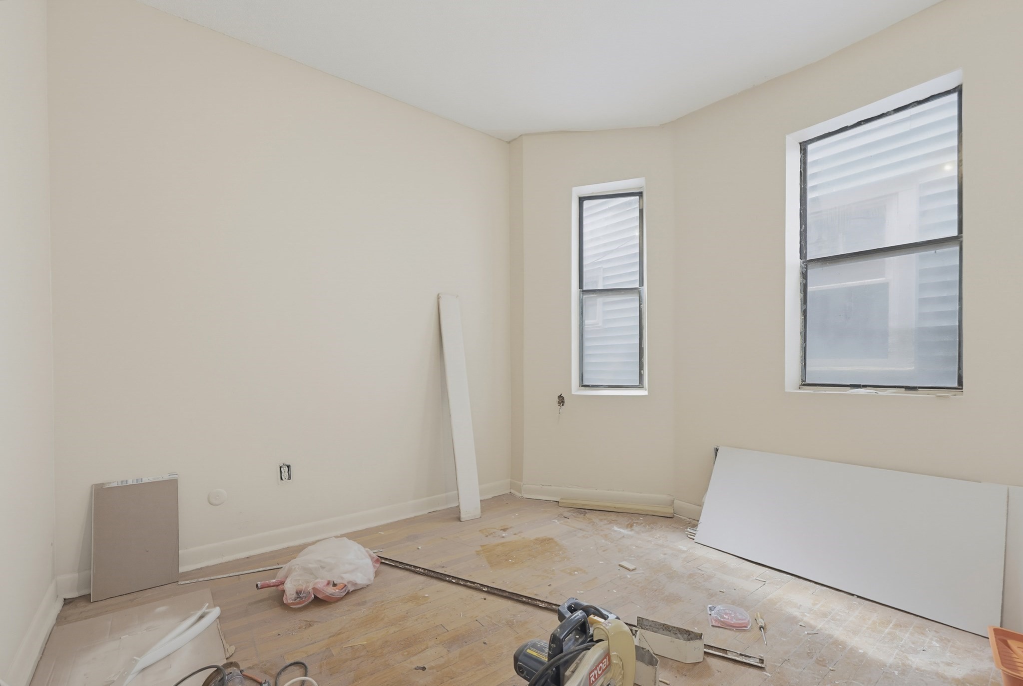 117 Regent St, Roxbury, Boston, MA 02119 - Image 28