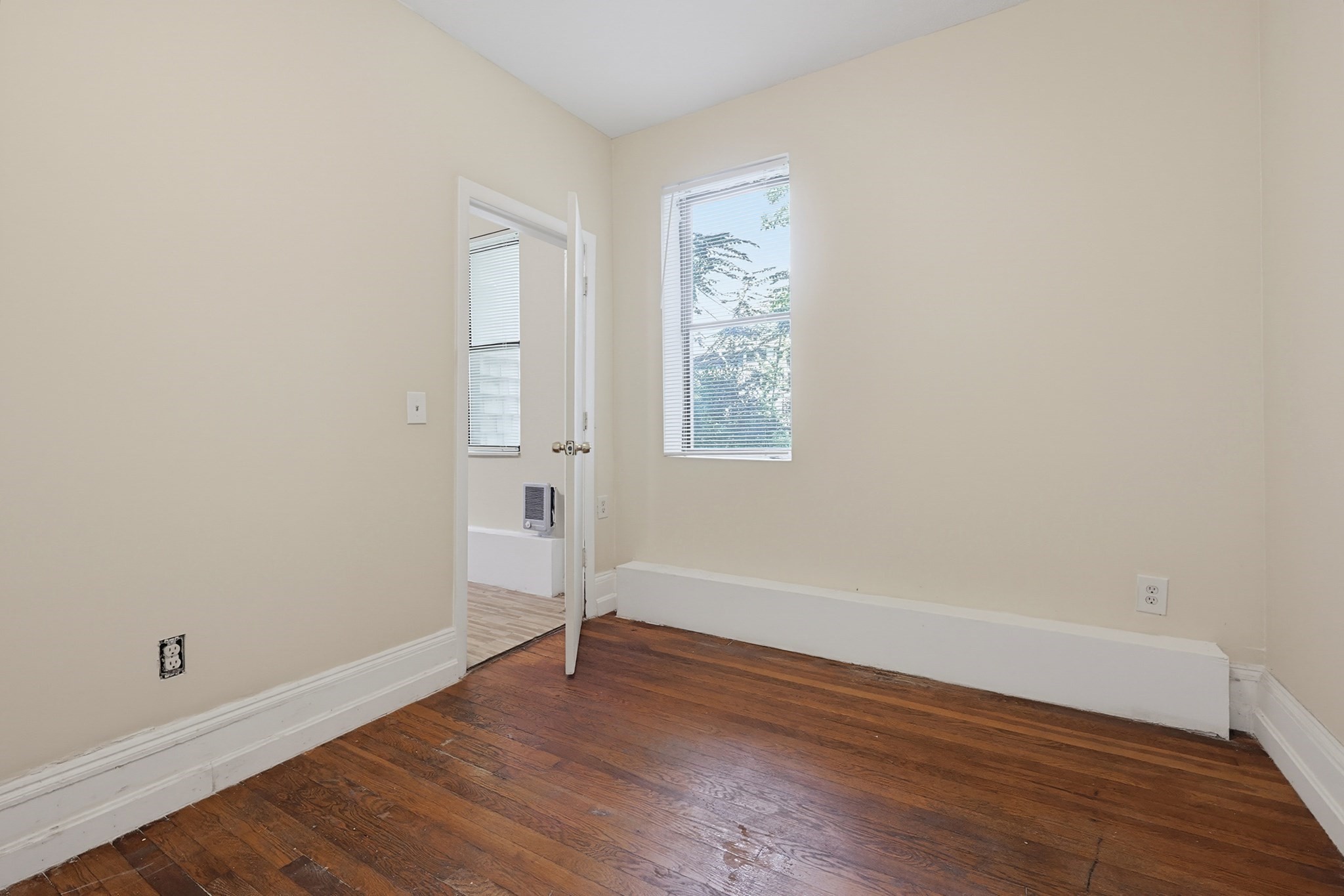 117 Regent St, Roxbury, Boston, MA 02119 - Image 9