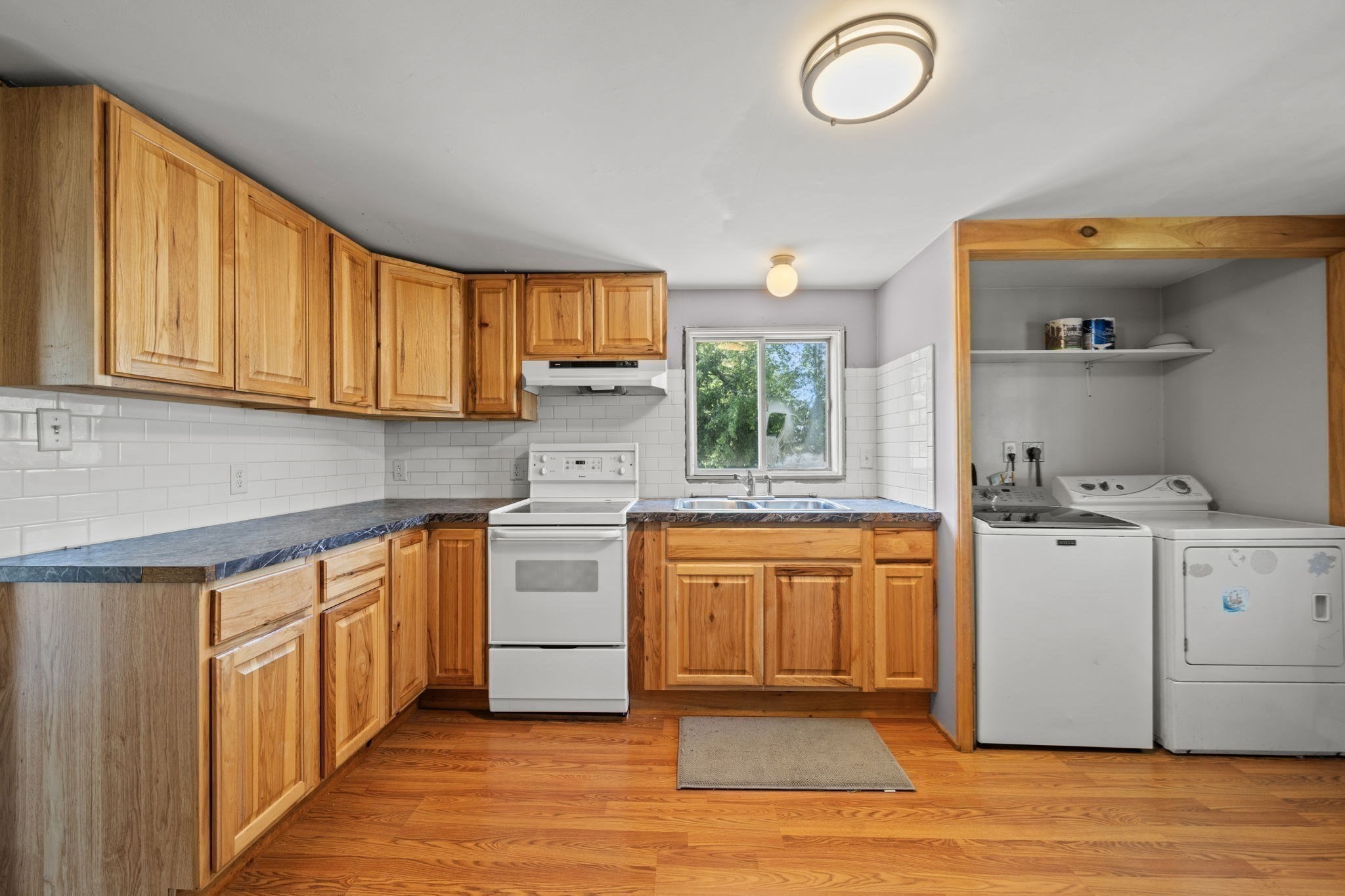 52 Forest Park Rd, Woburn, MA 01801 - Image 17