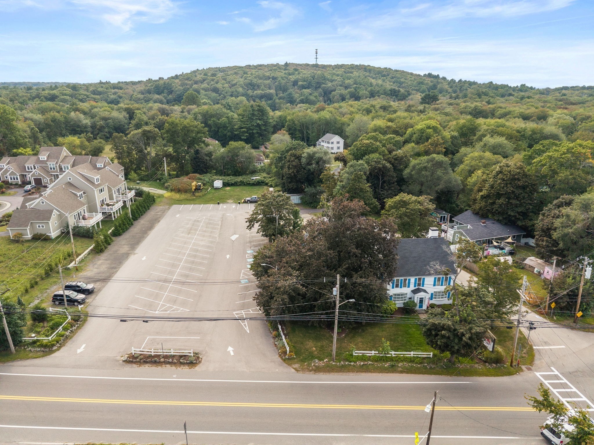 26 Main St, Rowley, MA 01969 - Image 3