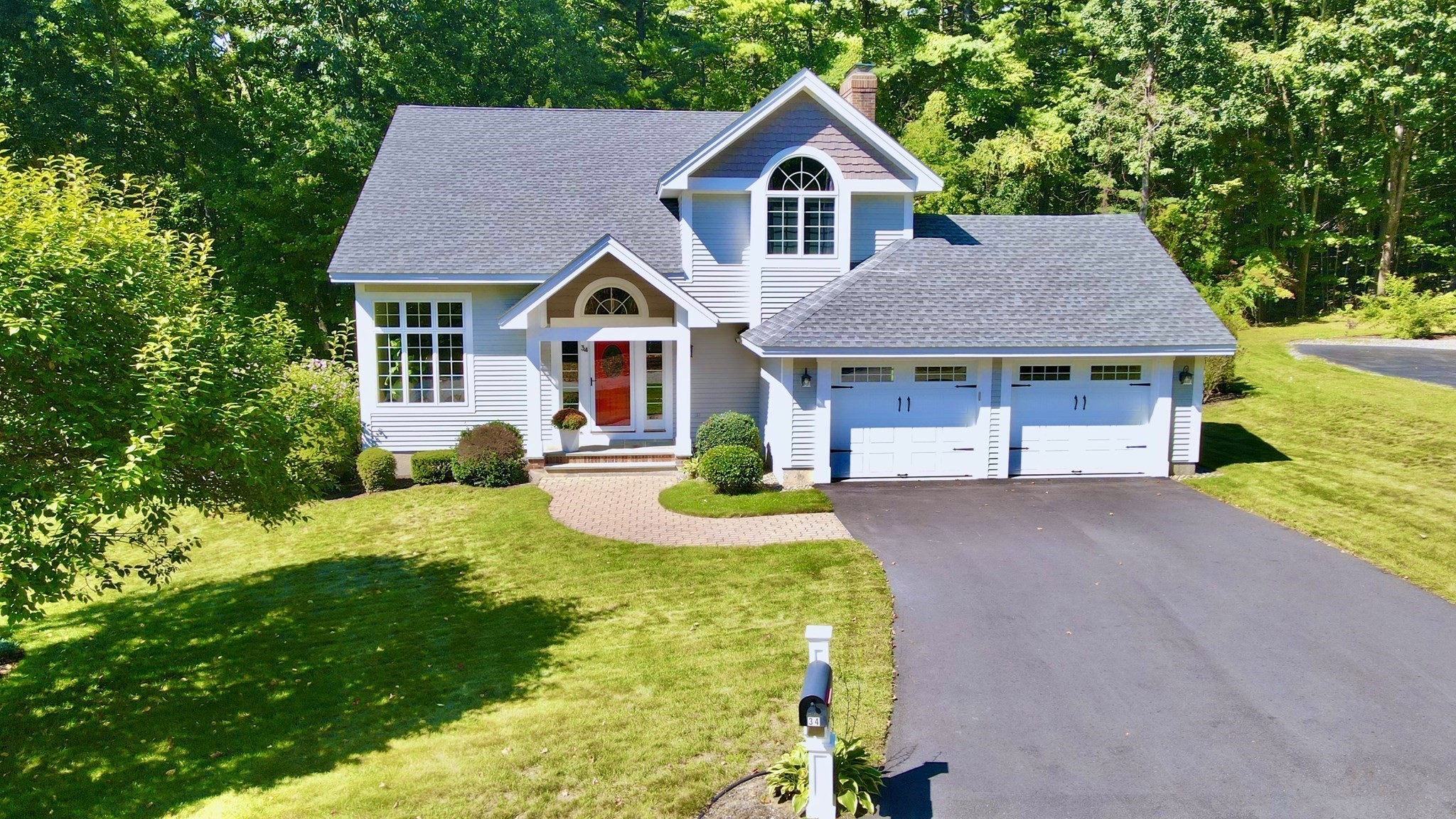 34 Village Crossing, Fitchburg, MA 01420