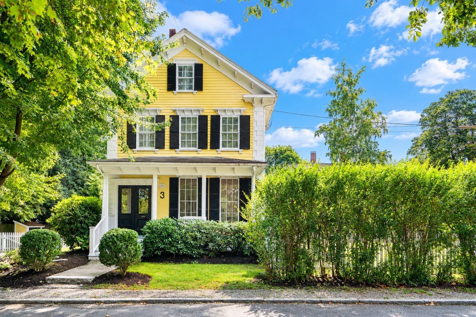 3 Davis Avenue, Newton, MA 02465