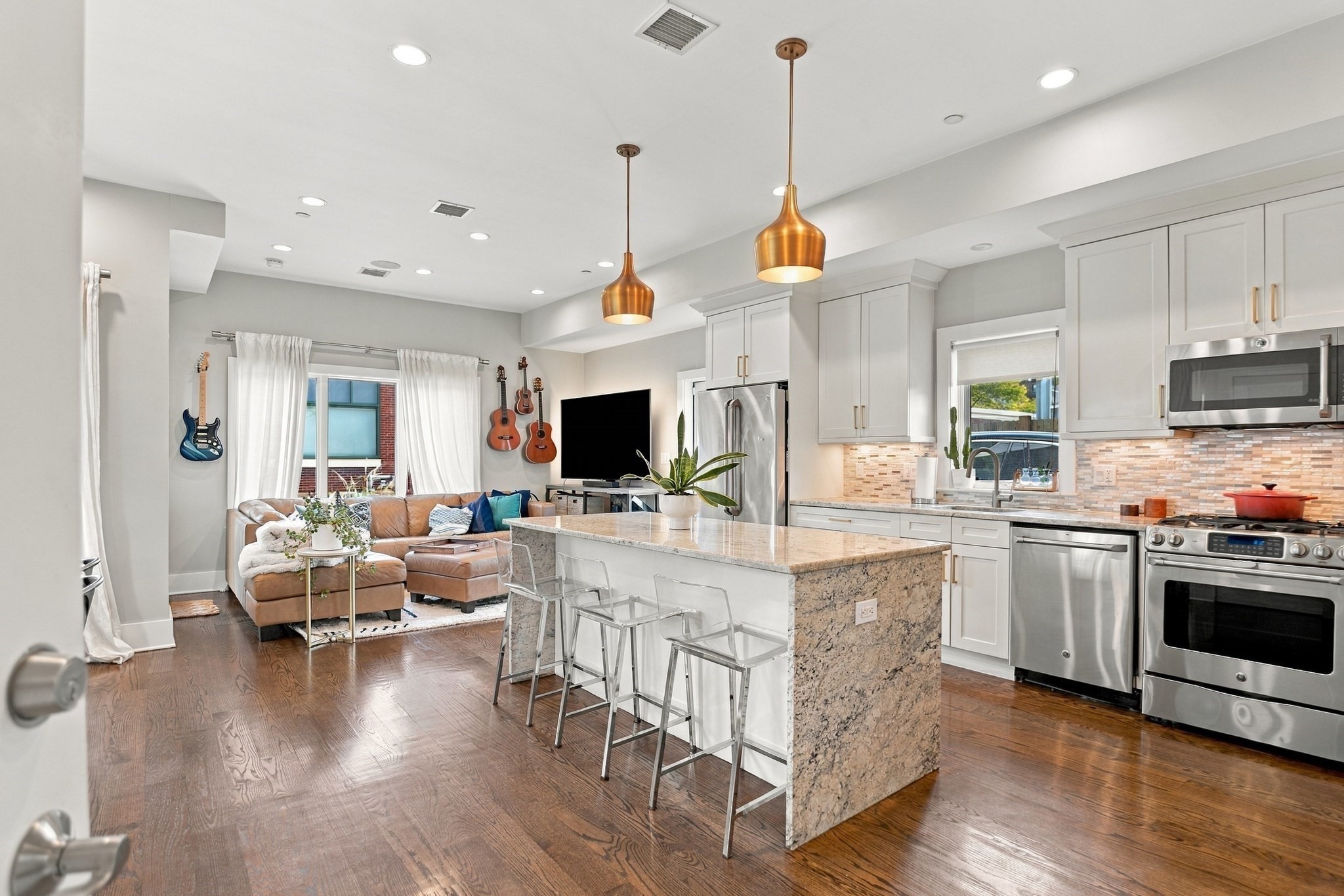 16 Ophir St Unit 1, Jamaica Plain, Boston, MA 02130
