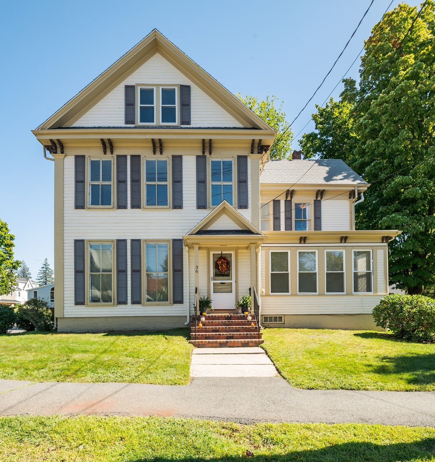 36 Warren Street, Stoneham, MA 02180