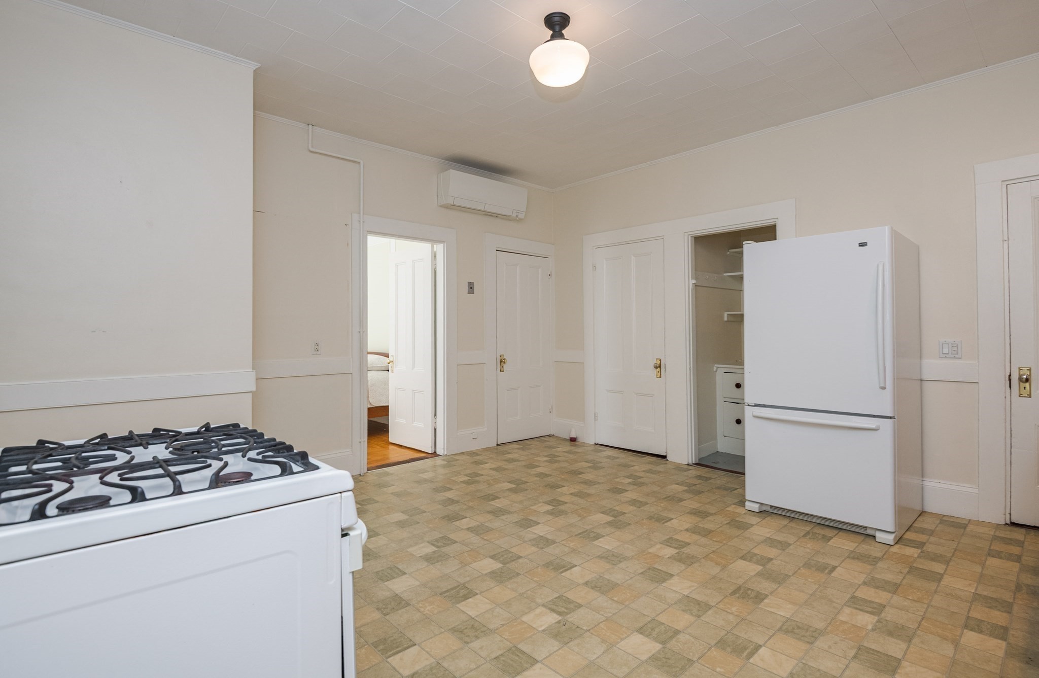 36 Warren Street, Stoneham, MA 02180 - Image 15