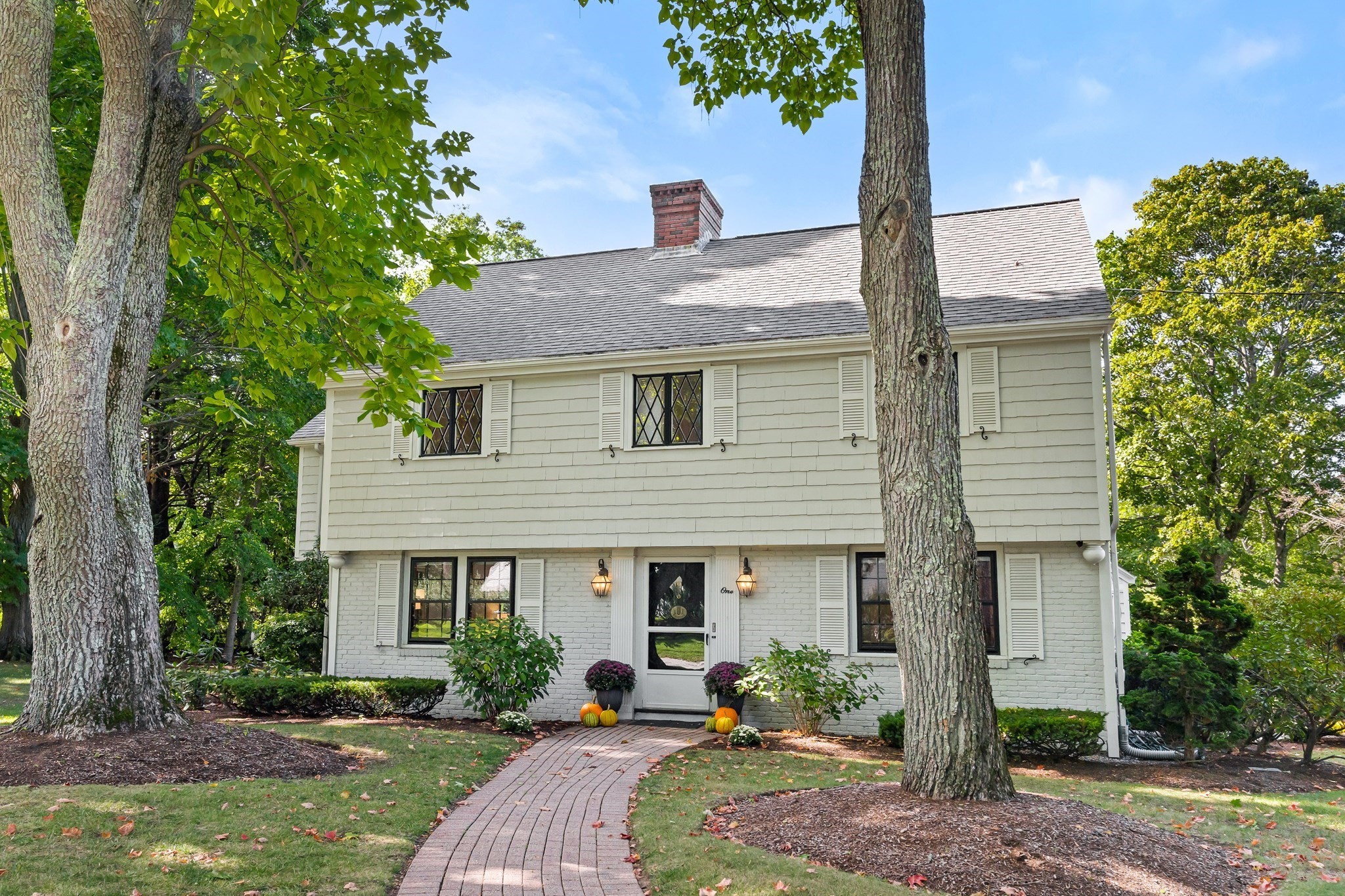 1 Overlook Way, Winchester, MA 01890