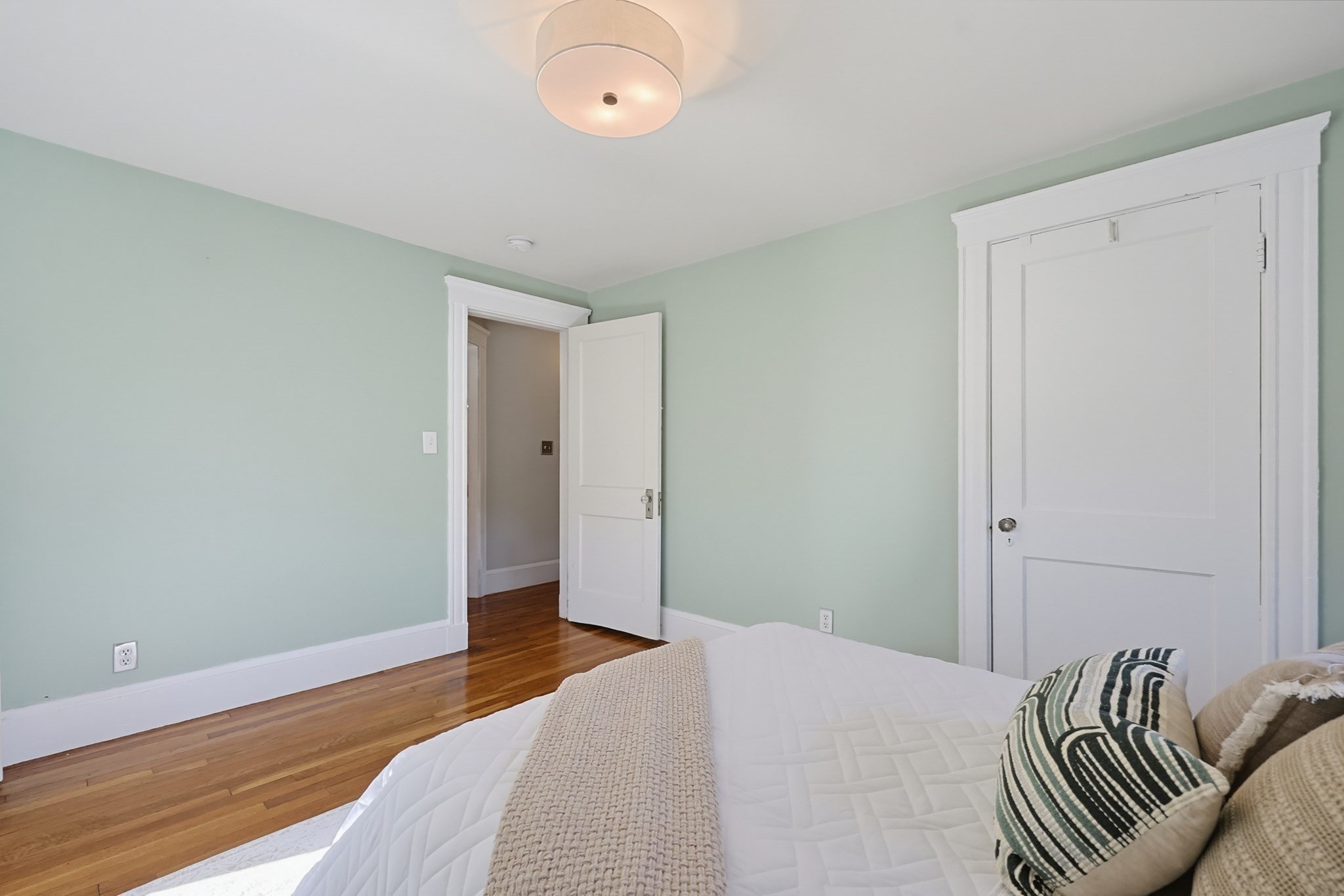 49 Katherine Rd, Stoneham, MA 02180 - Image 24