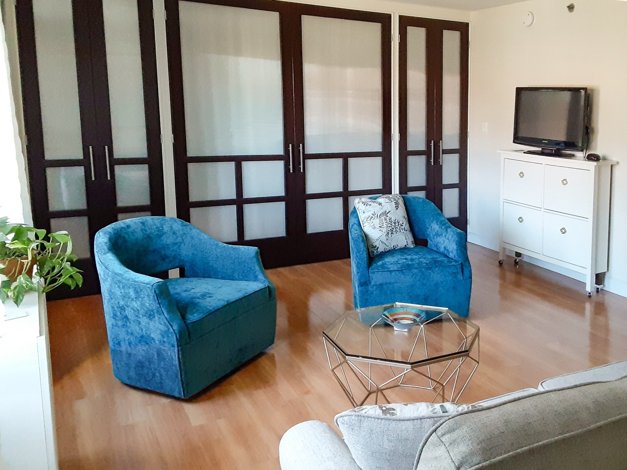 1025 Hancock St Unit 2C, Quincy, MA 02169