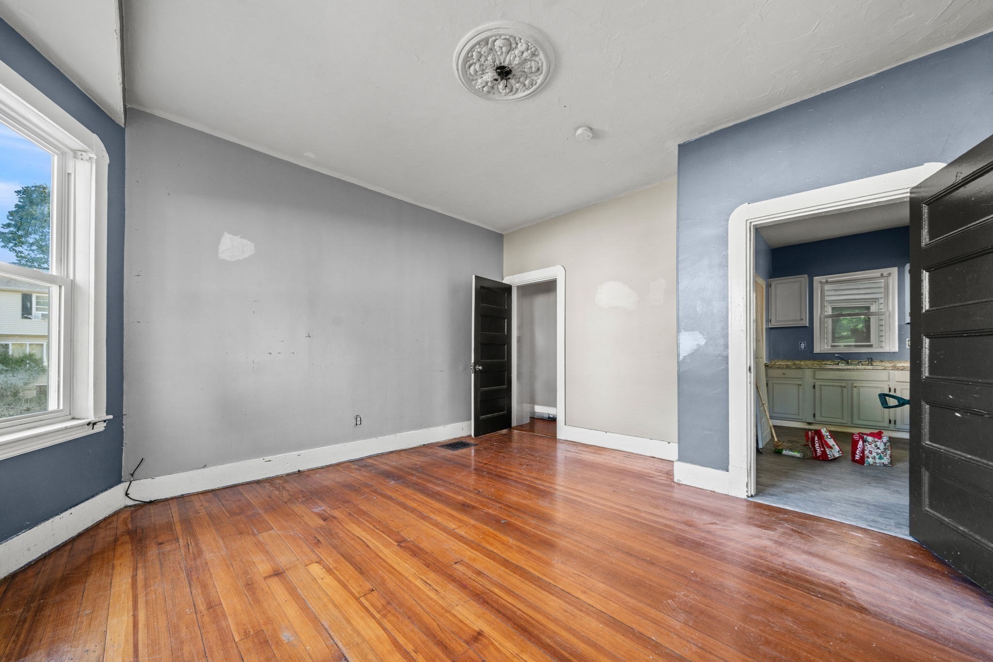 33 Hollander St, Roxbury, Boston, MA 02121 - Image 27