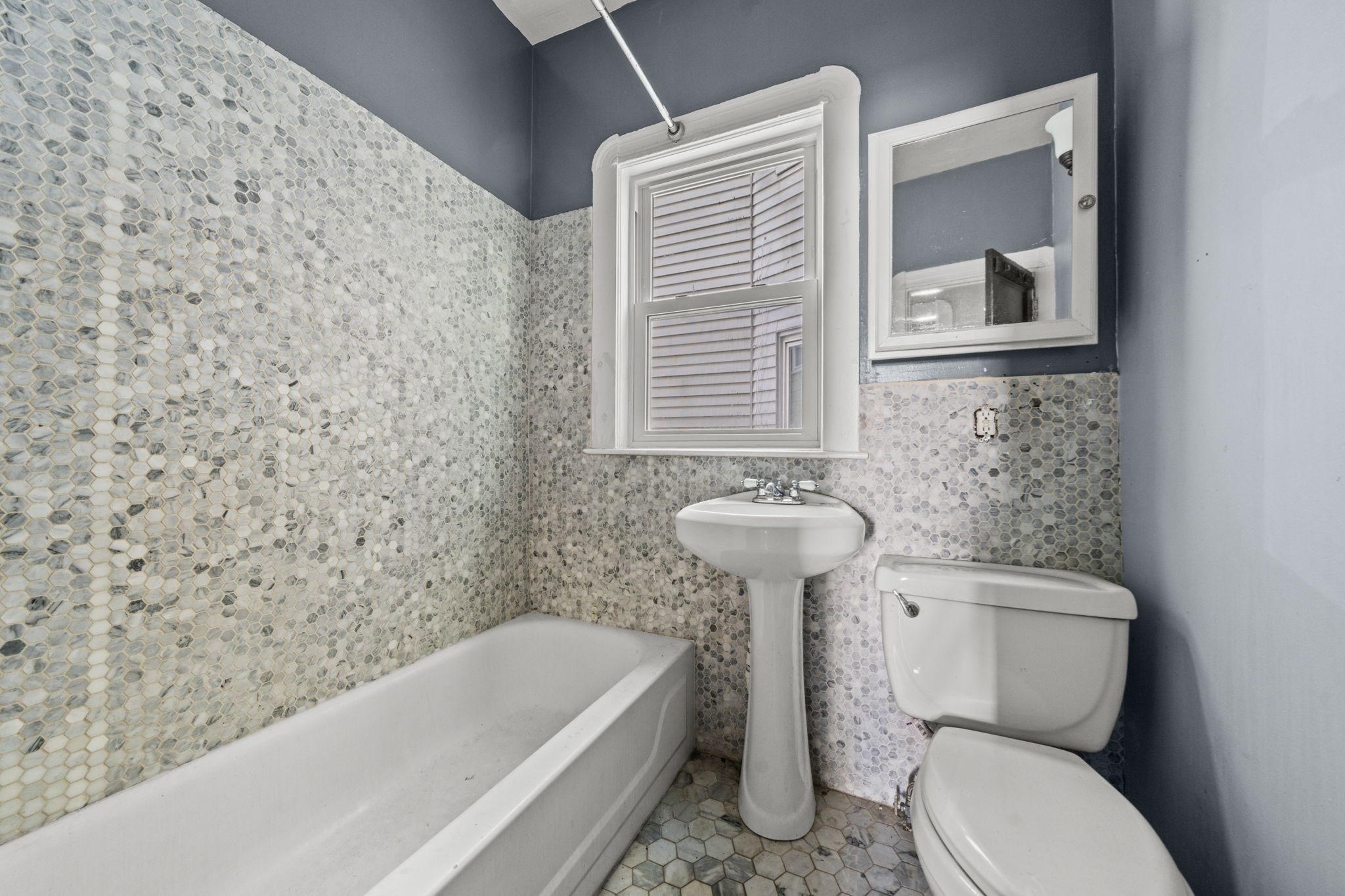 33 Hollander St, Roxbury, Boston, MA 02121 - Image 29