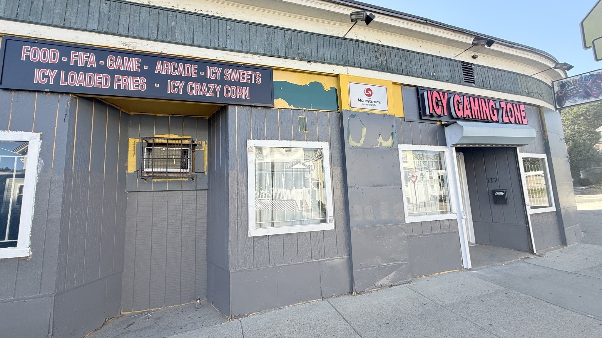 117 Lovell St, Worcester, MA 01603 - Image 3
