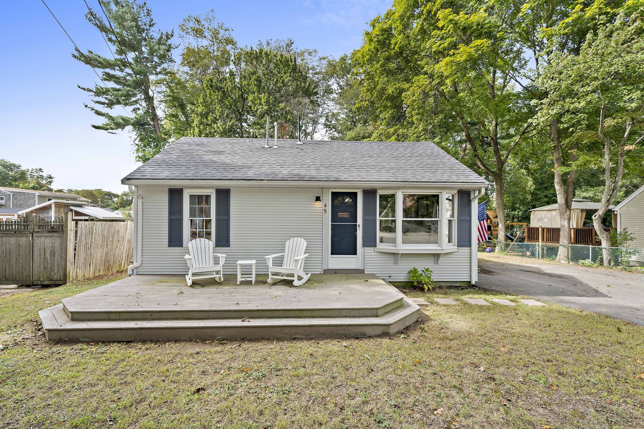 45 Coleman St, Abington, MA 02351