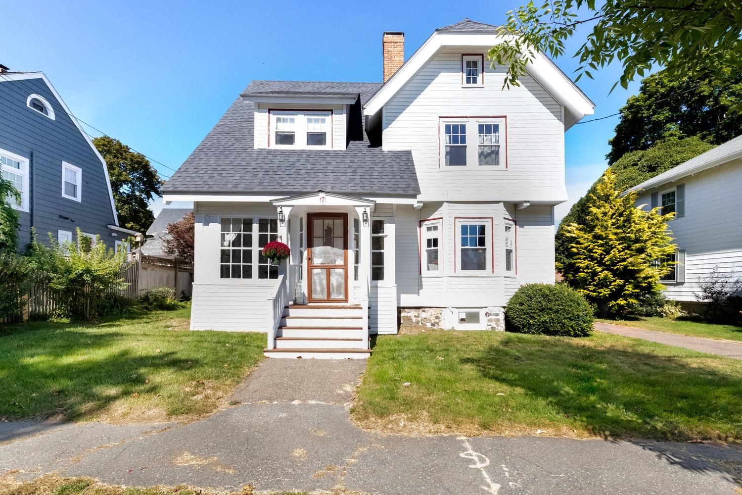 17 Sturtevant St, Beverly, MA 01915