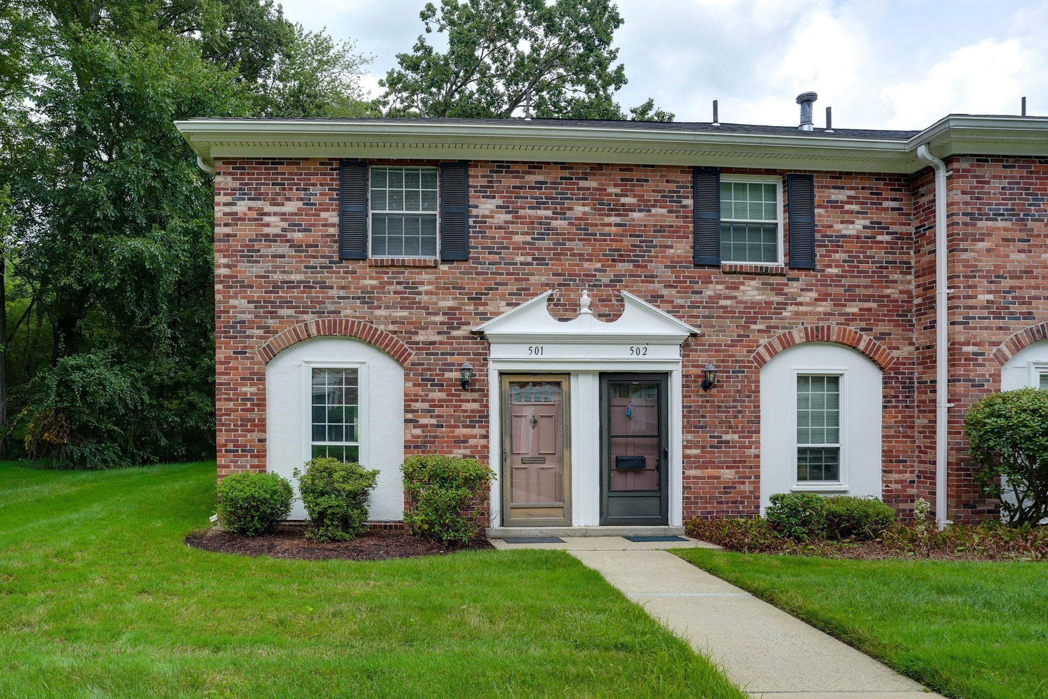 501 Windsor Dr. Unit 501, Framingham, MA 01701