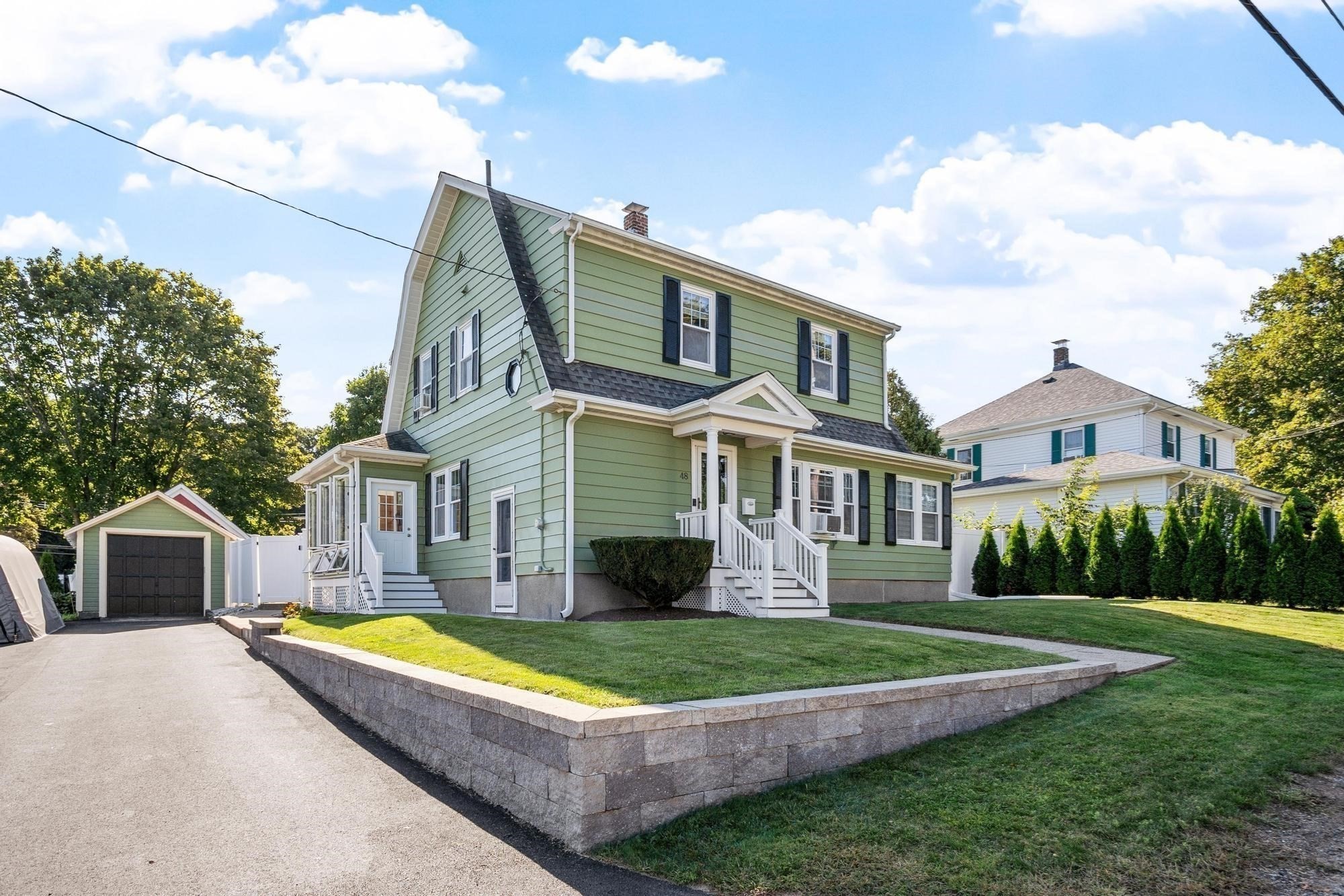 48 Walnut St, Hudson, MA 01749