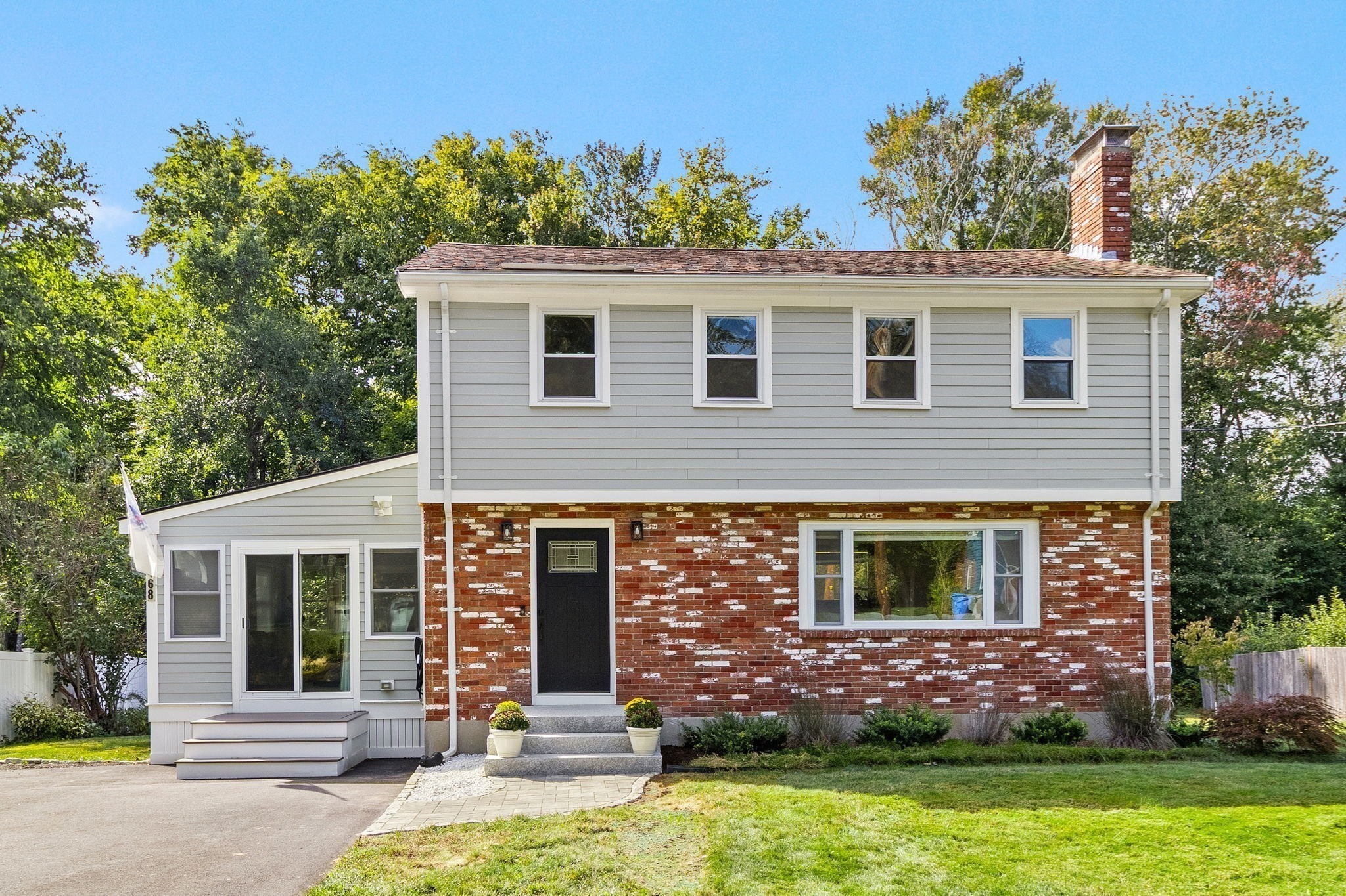 468 Underwood St, Holliston, MA 01746